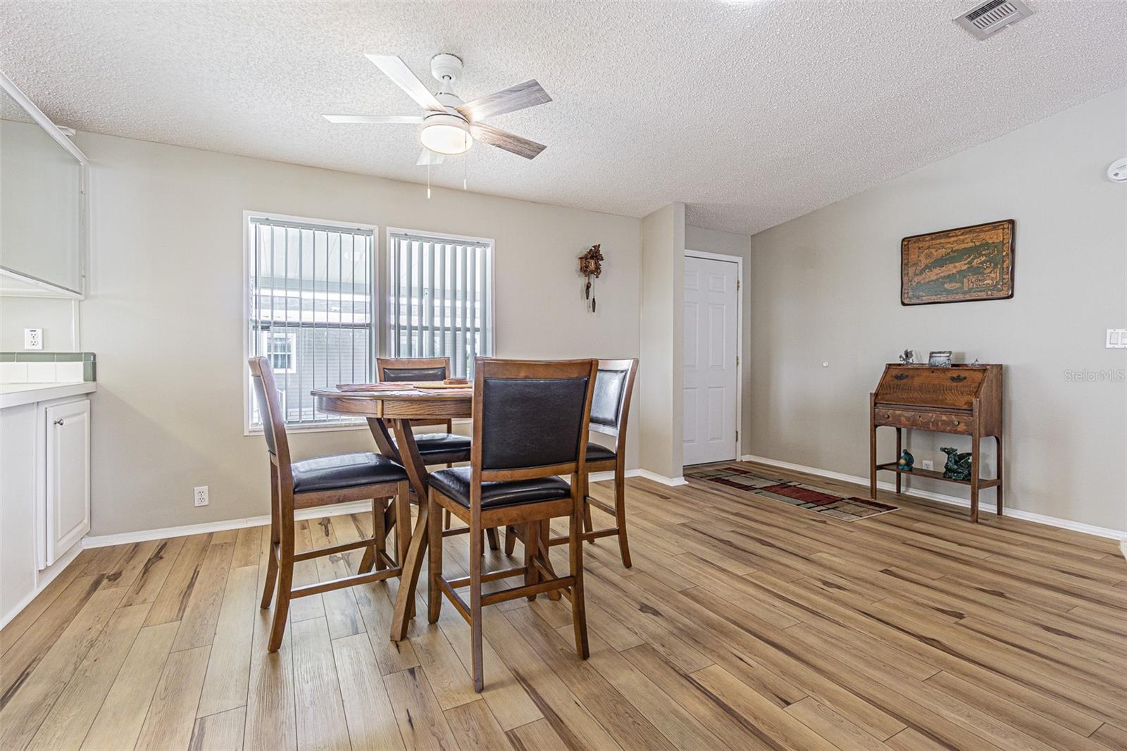 GRAND HORIZONS - Residential
