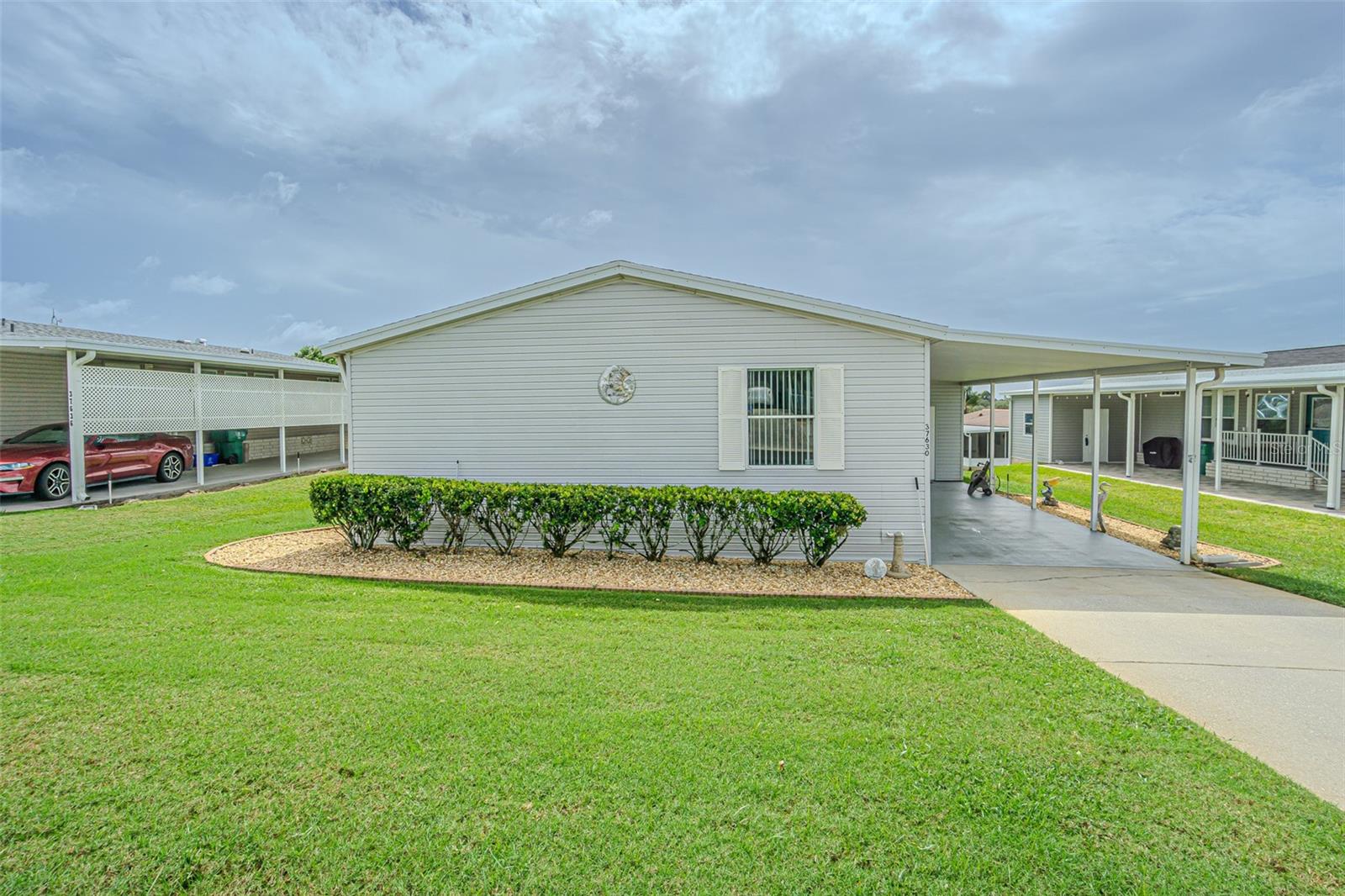 GRAND HORIZONS - Residential