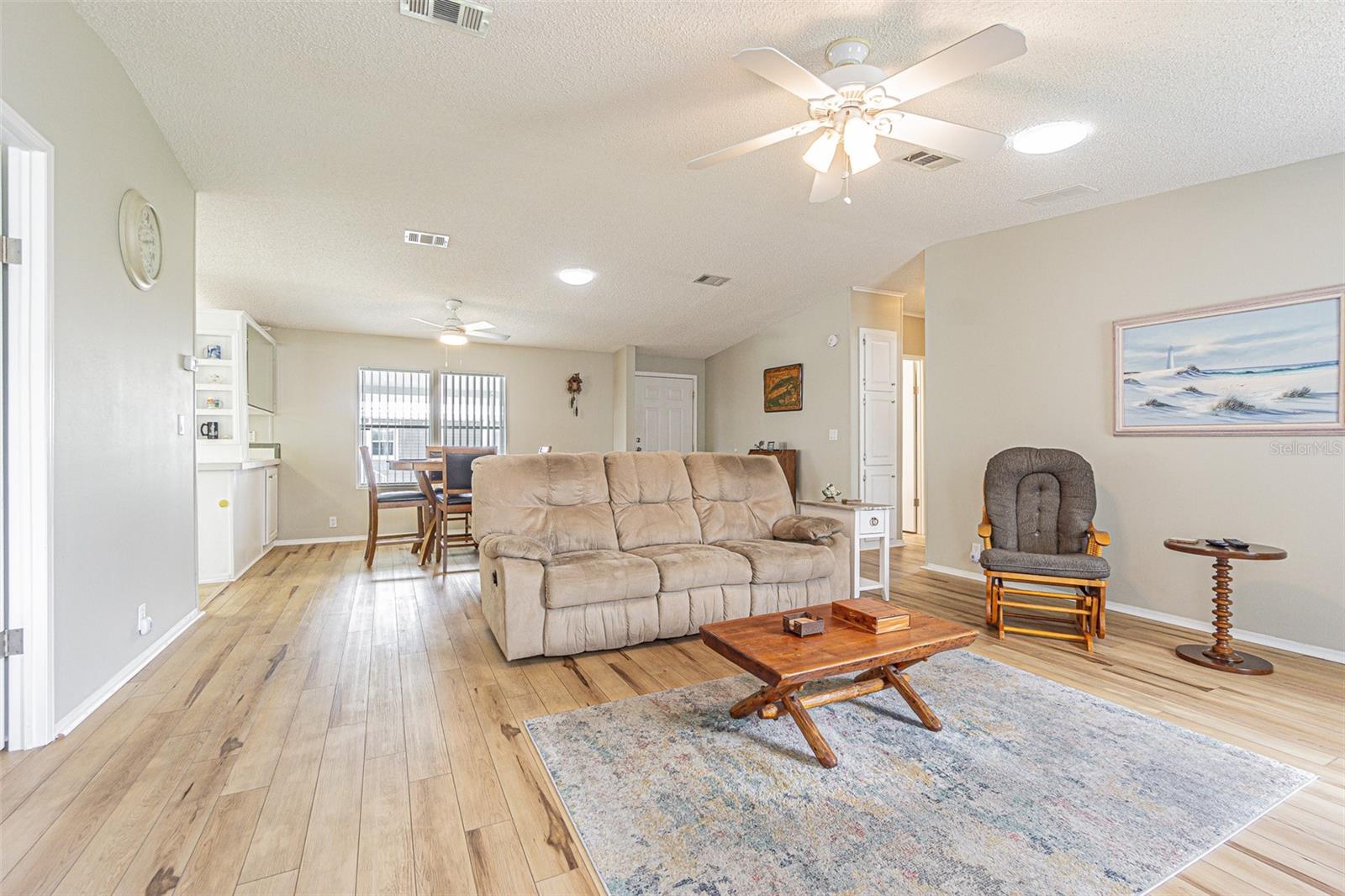 GRAND HORIZONS - Residential