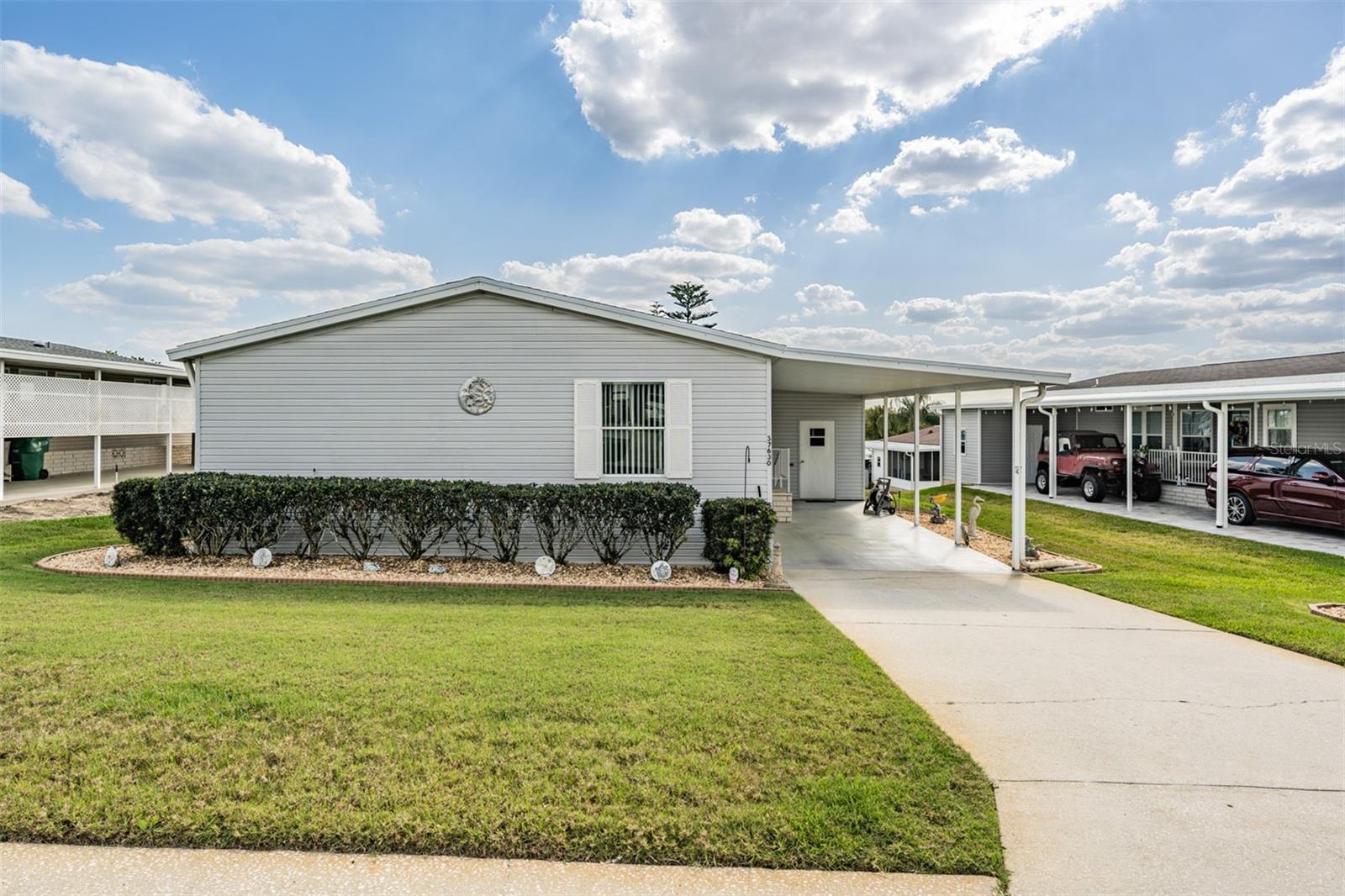 GRAND HORIZONS - Residential