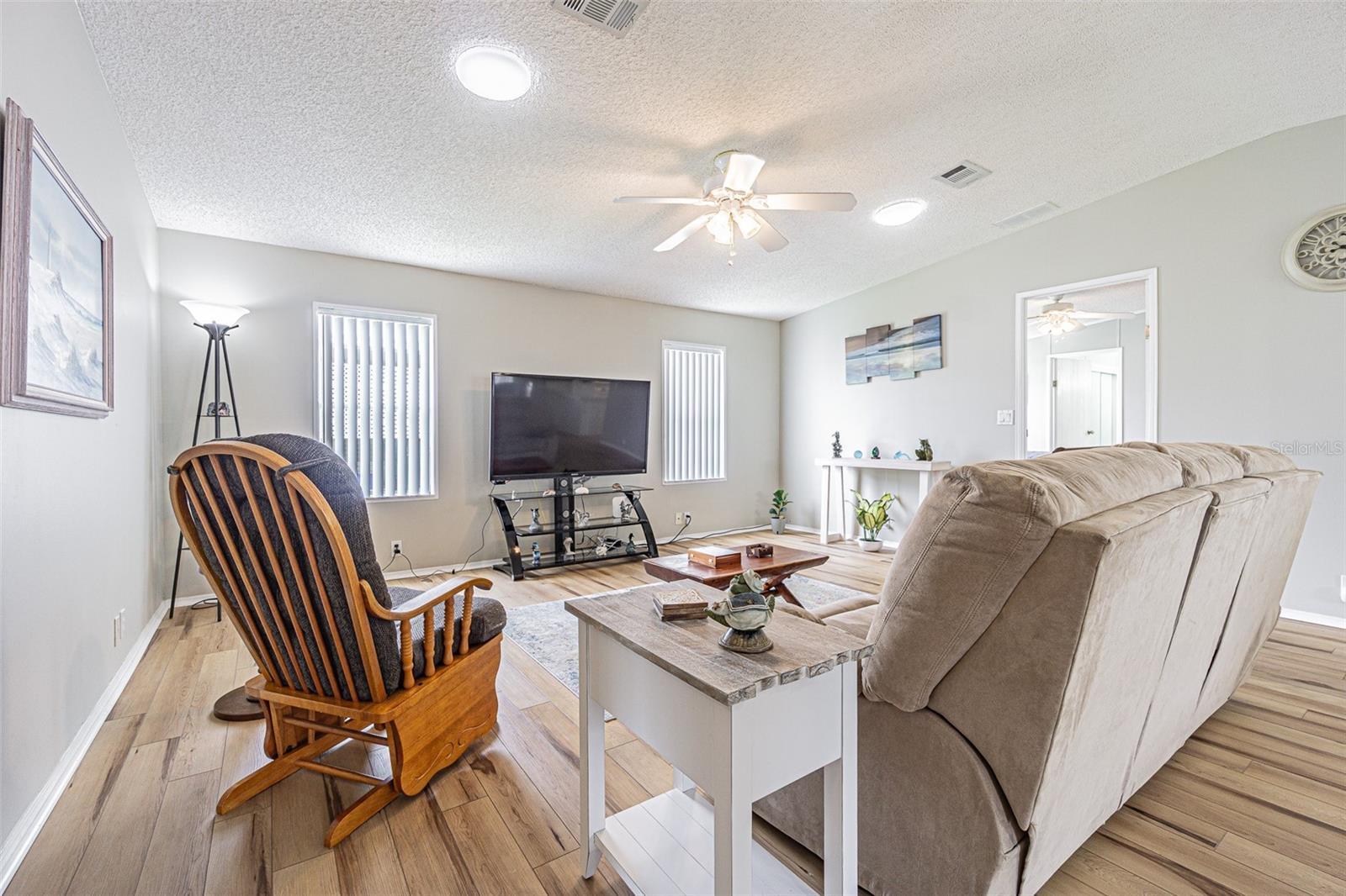 GRAND HORIZONS - Residential