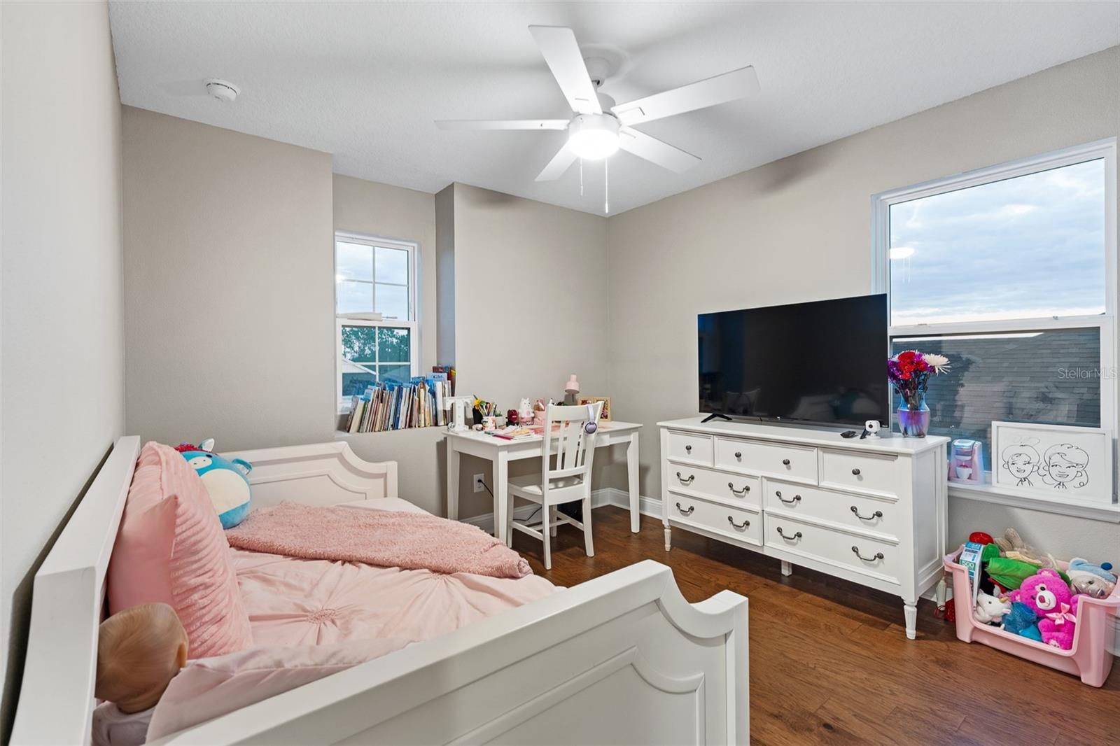 SOMERSET - Residential