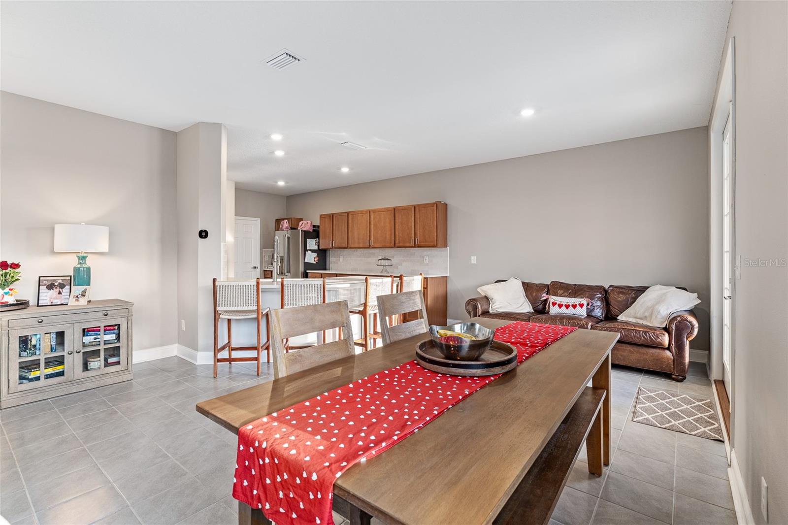 SOMERSET - Residential