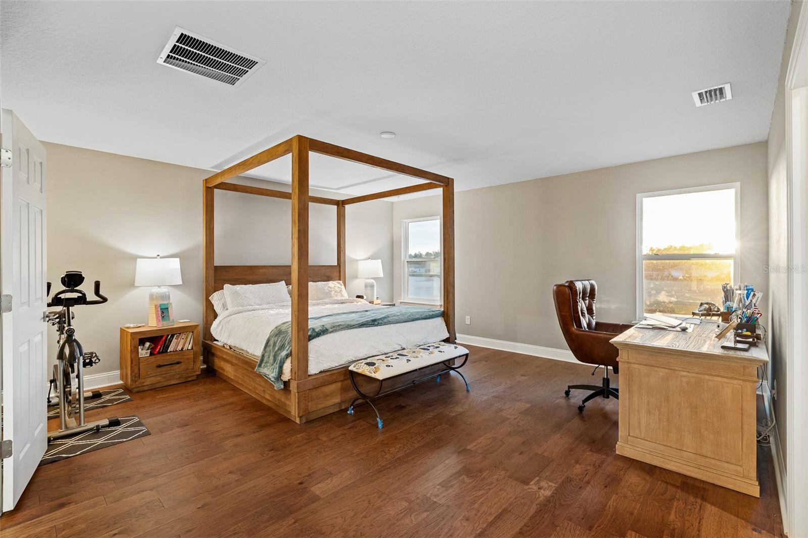 SOMERSET - Residential