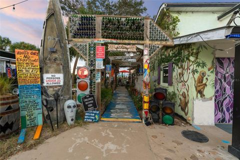 A home in CEDAR KEY