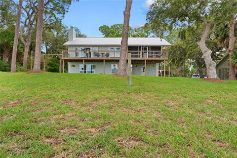 A home in CEDAR KEY