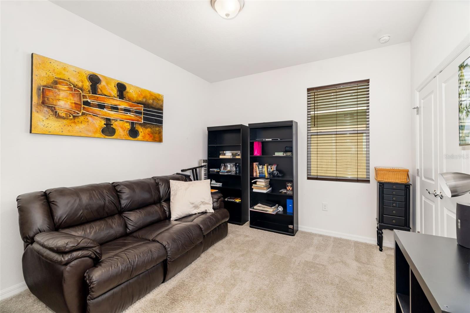 4119 MOSSY LIMB COURT
