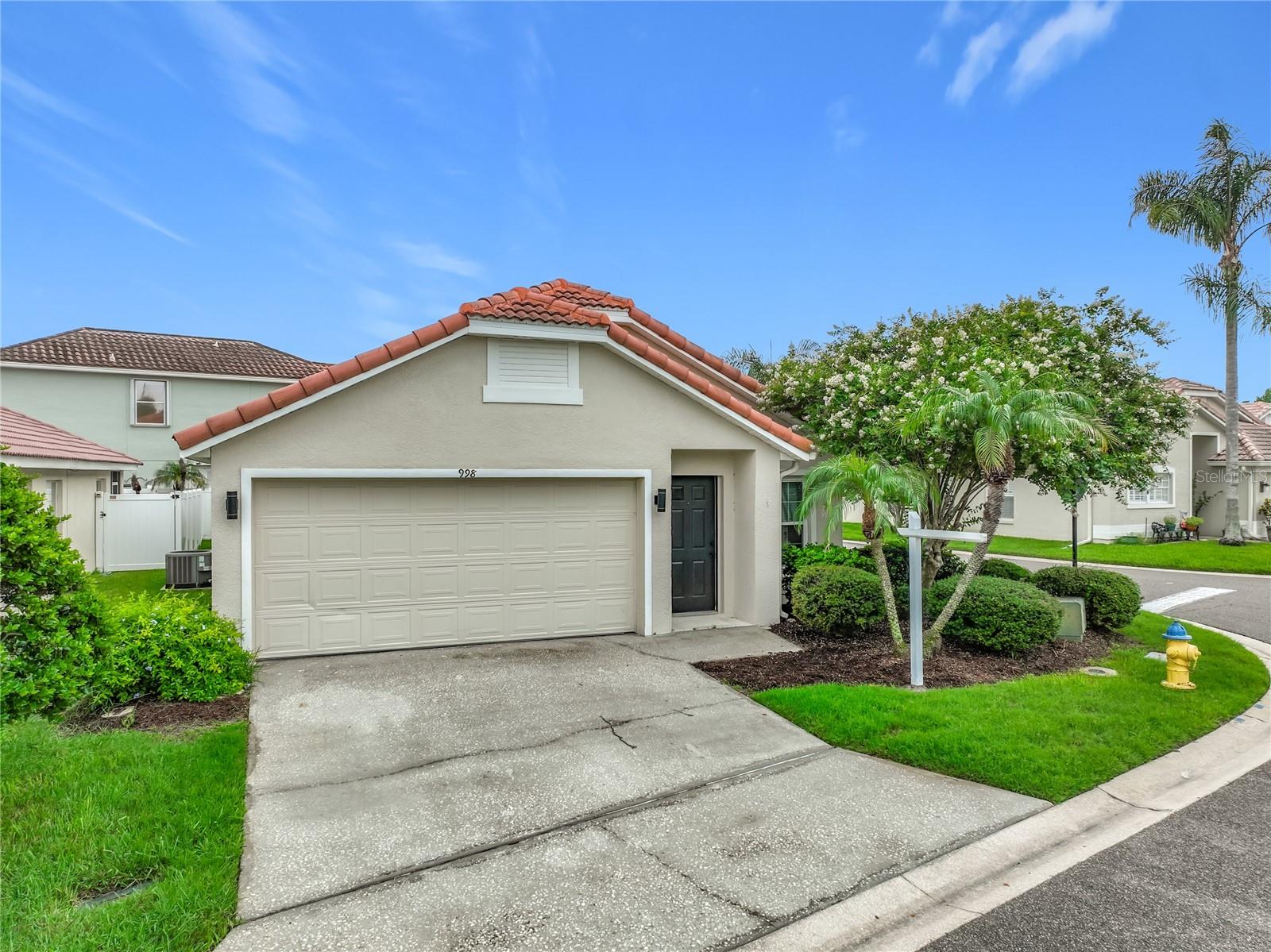 998 WHITE SPRINGS LANE