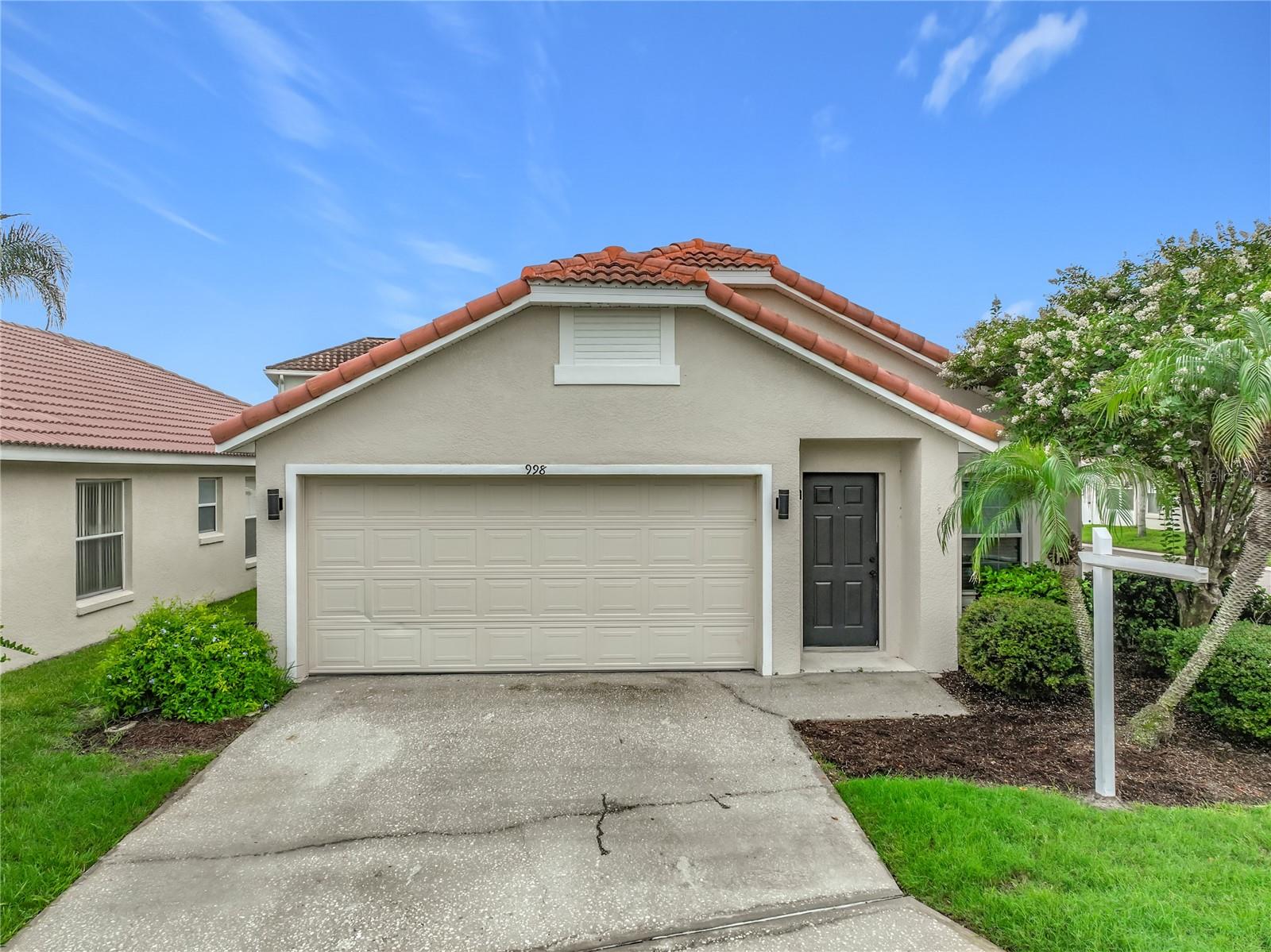 998 WHITE SPRINGS LANE