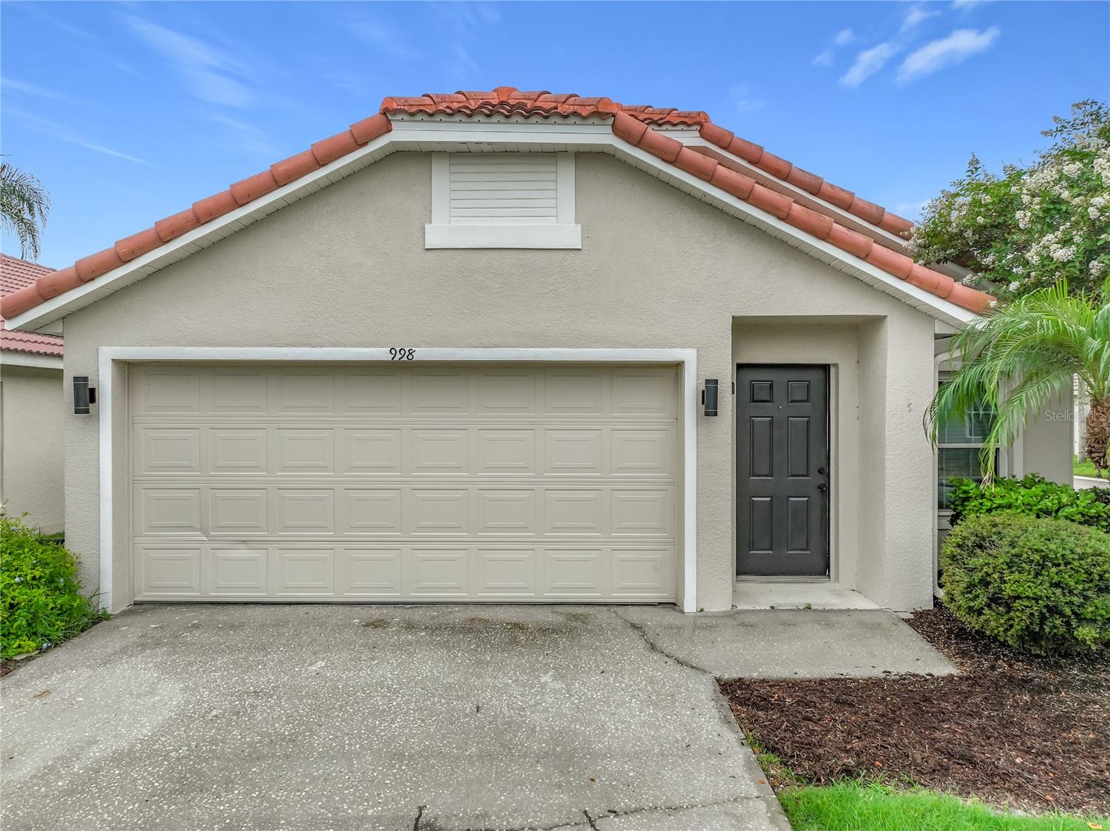 998 WHITE SPRINGS LANE