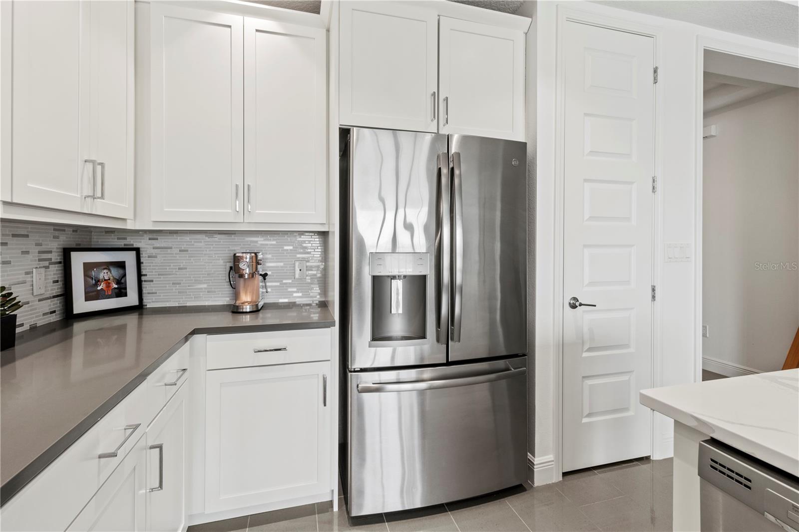 WATERFRONT AT MAIN STREET PH 2 - Residential Lease