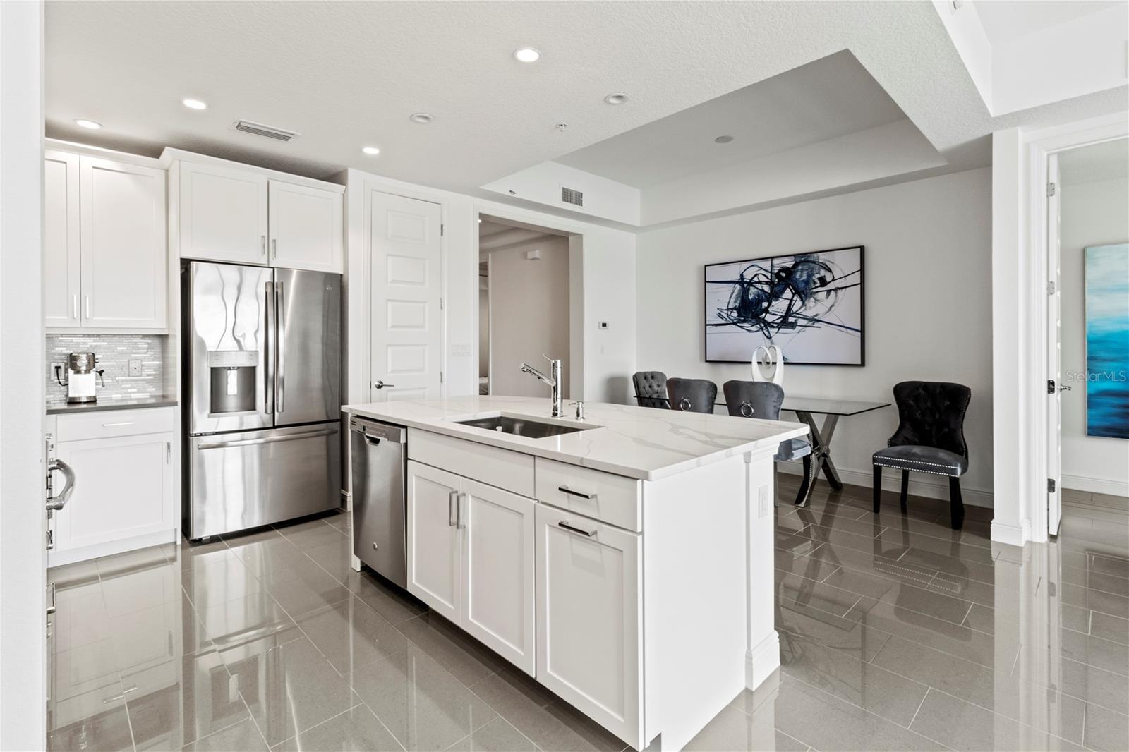 WATERFRONT AT MAIN STREET PH 2 - Residential Lease