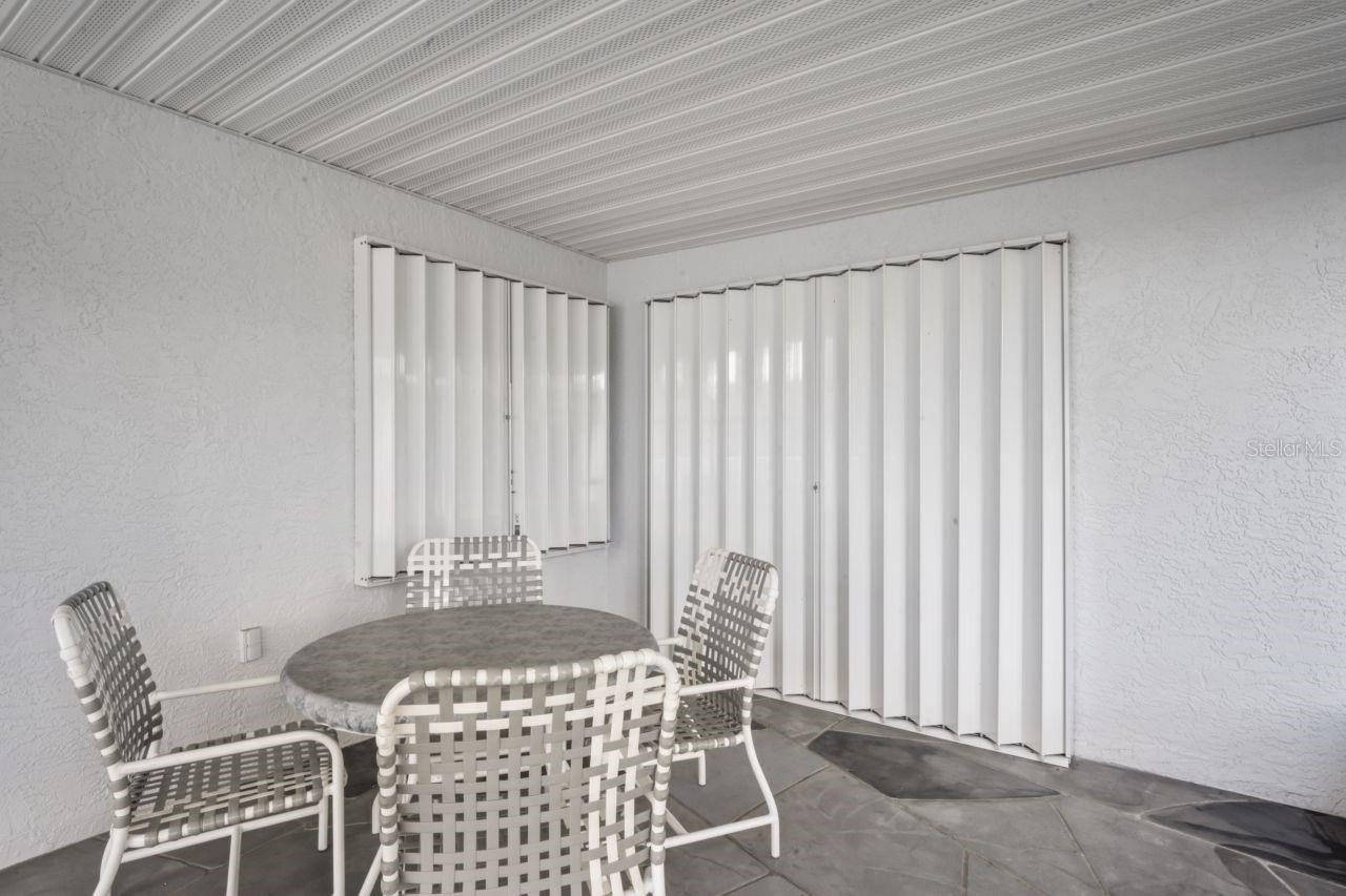 EMBASSY HILLS - Residential