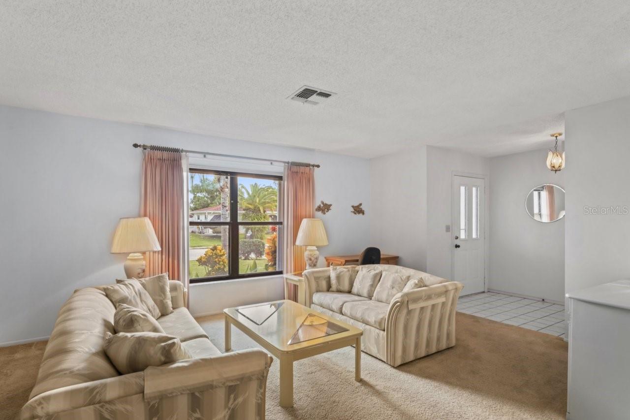 EMBASSY HILLS - Residential