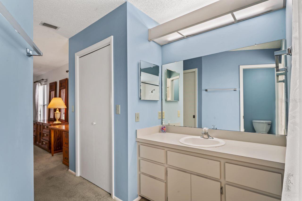 EMBASSY HILLS - Residential