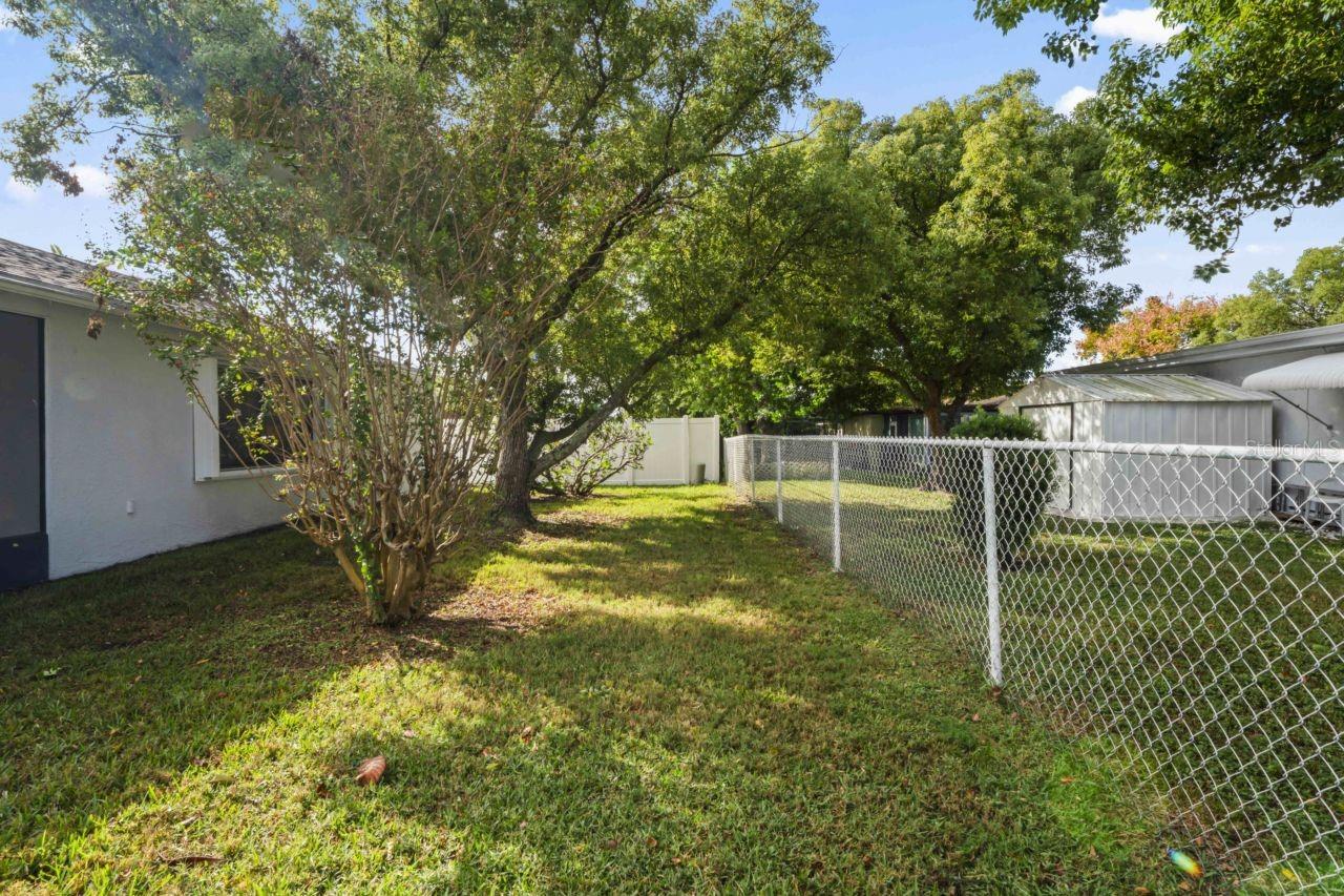 EMBASSY HILLS - Residential