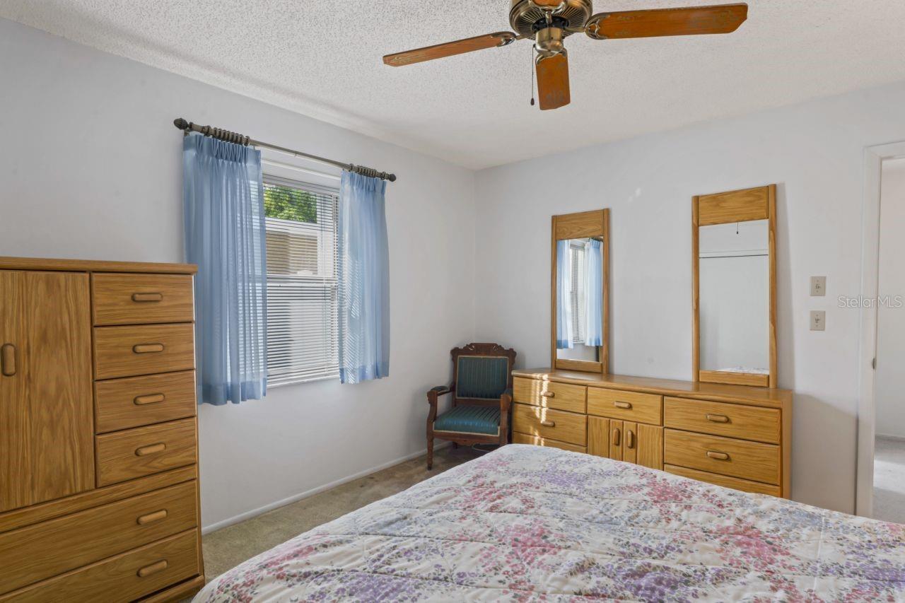 EMBASSY HILLS - Residential