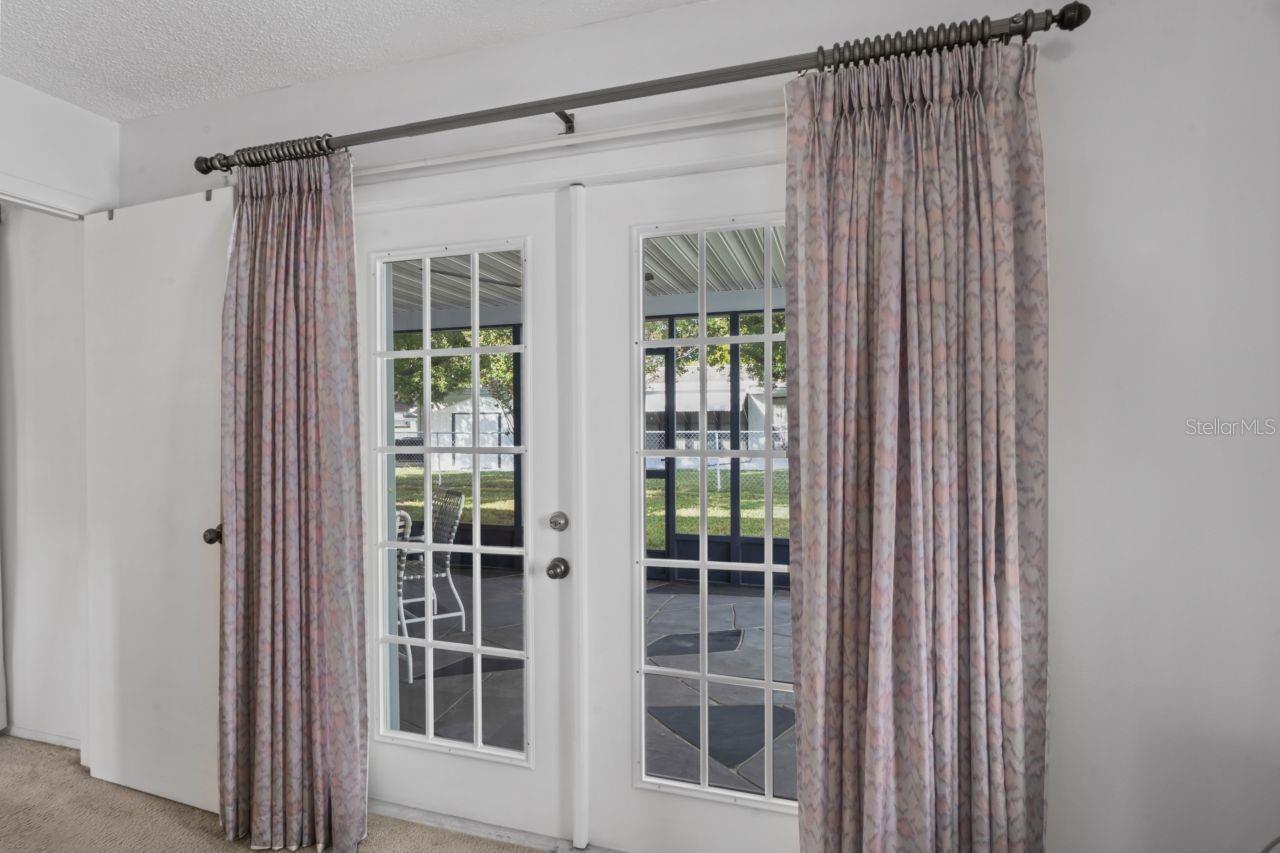 EMBASSY HILLS - Residential