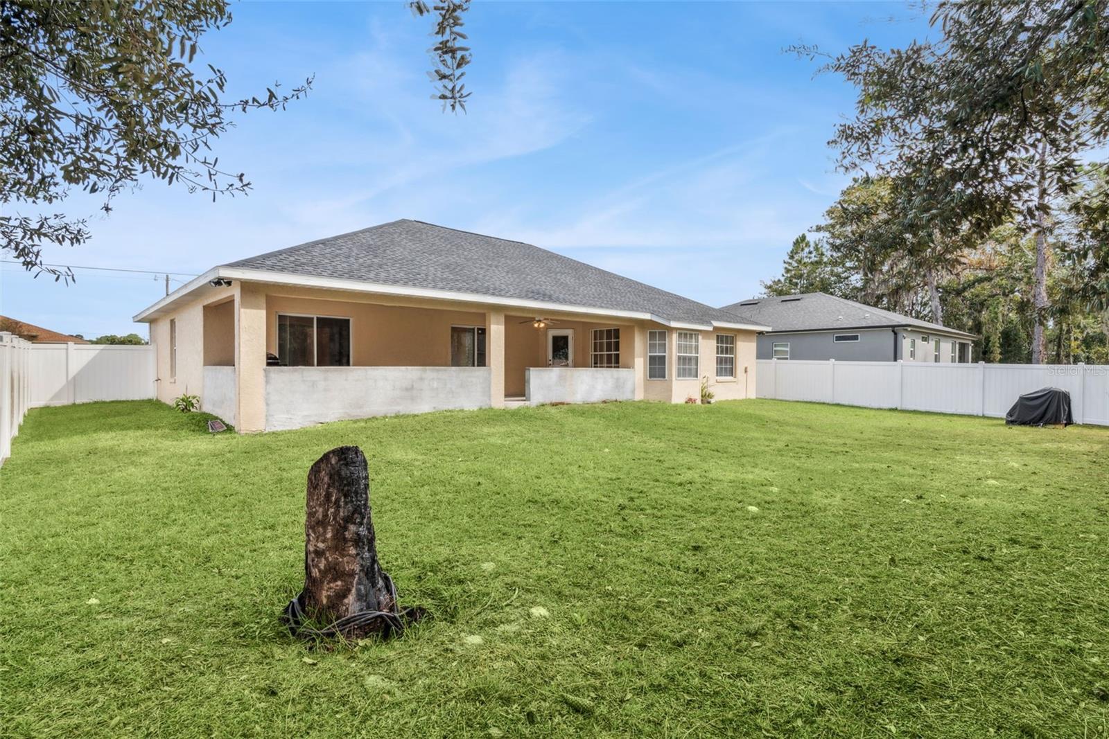 MARION OAKS UN 10 - Residential Lease