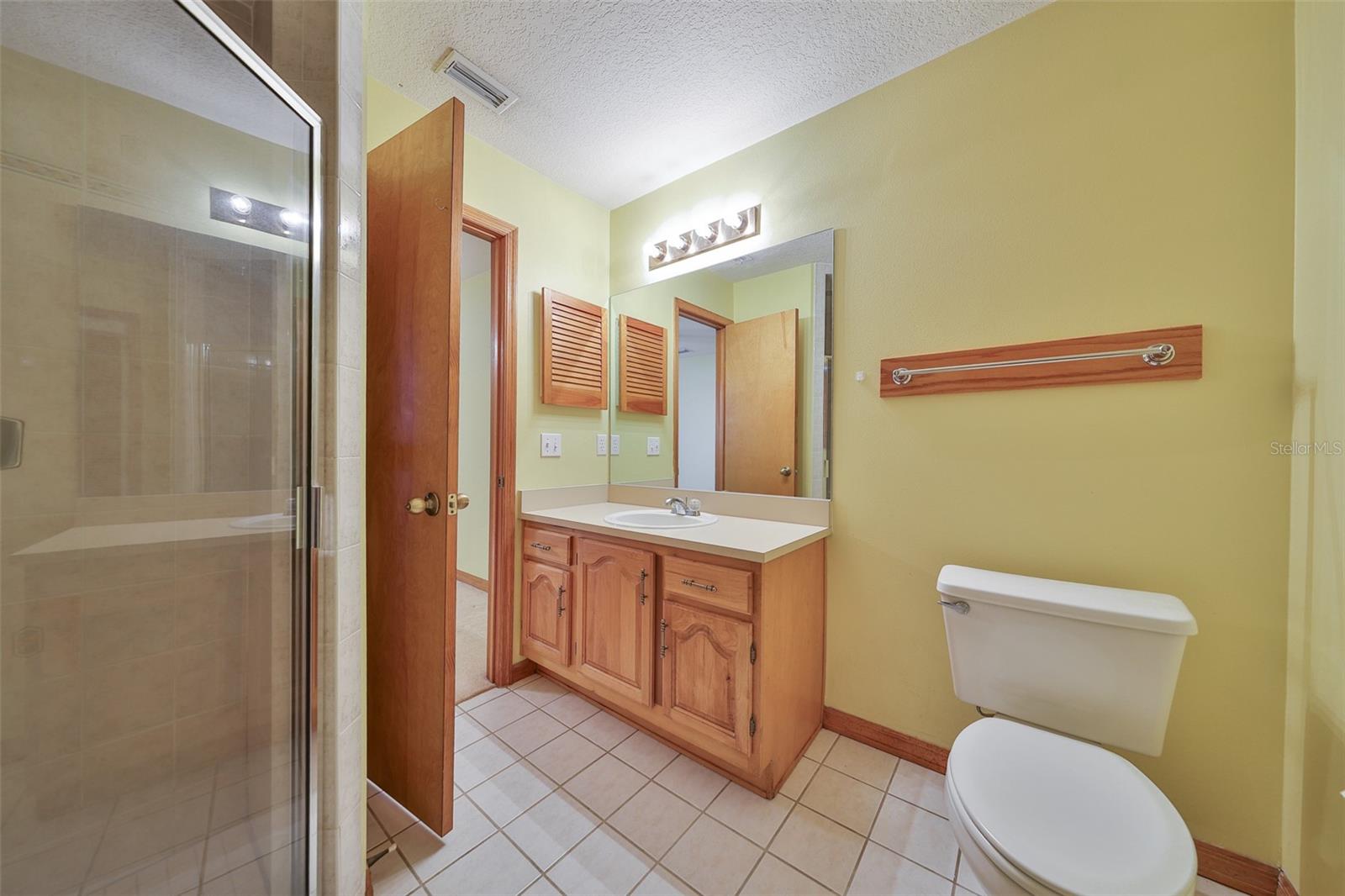 ASHLEY OAKS UNIT 2 - Residential