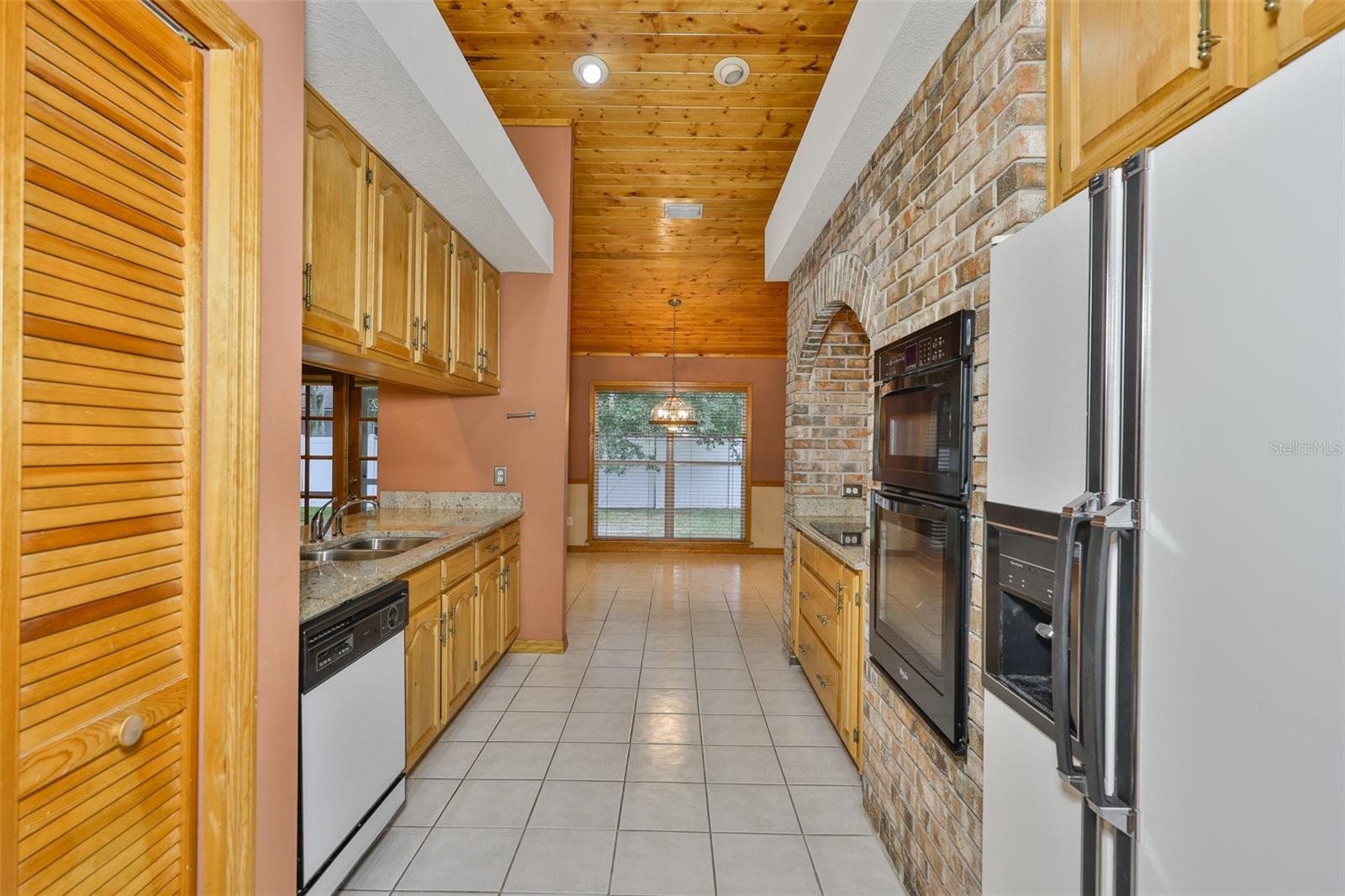 ASHLEY OAKS UNIT 2 - Residential