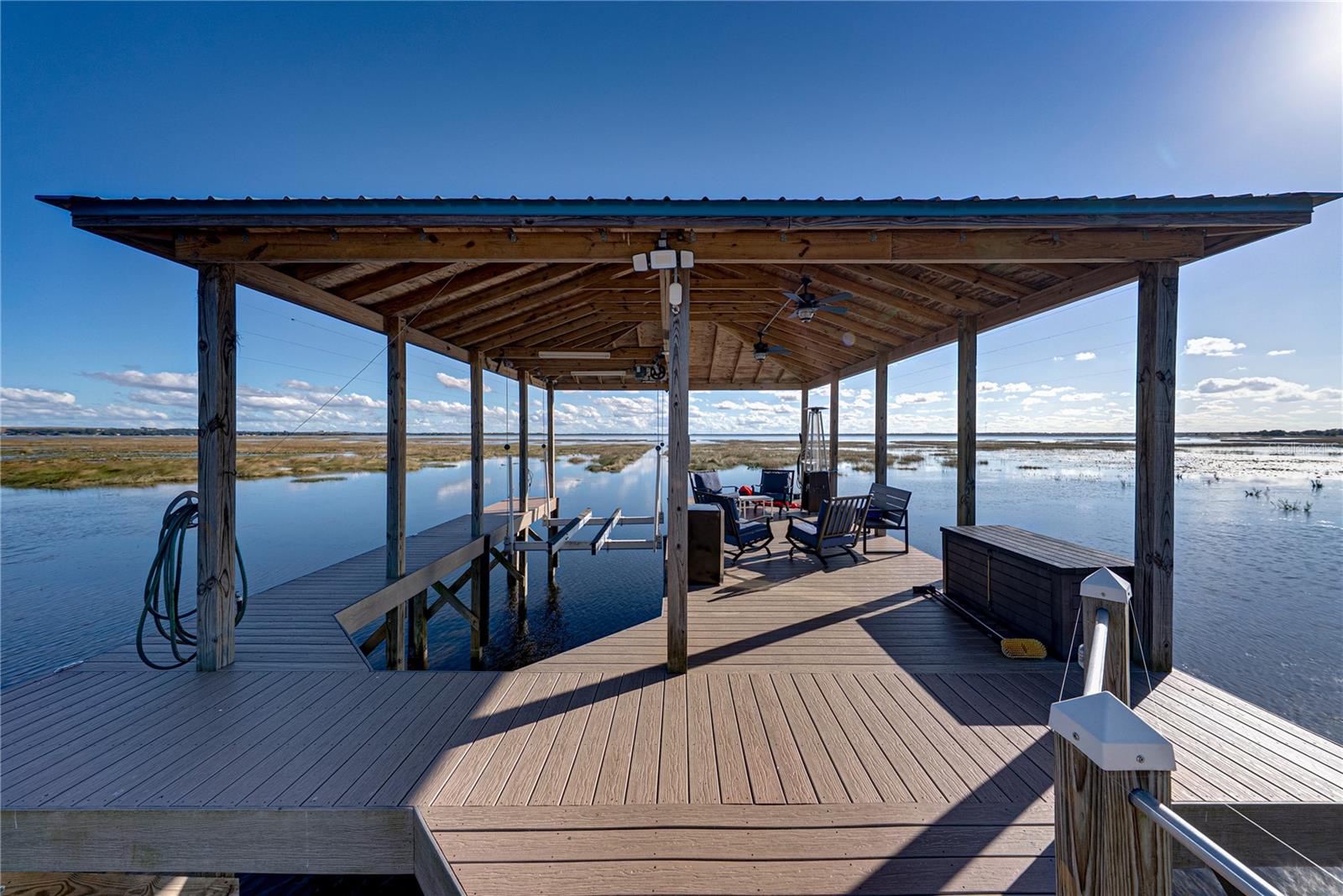 CROOKED LAKE PARK TR 03 - Residential