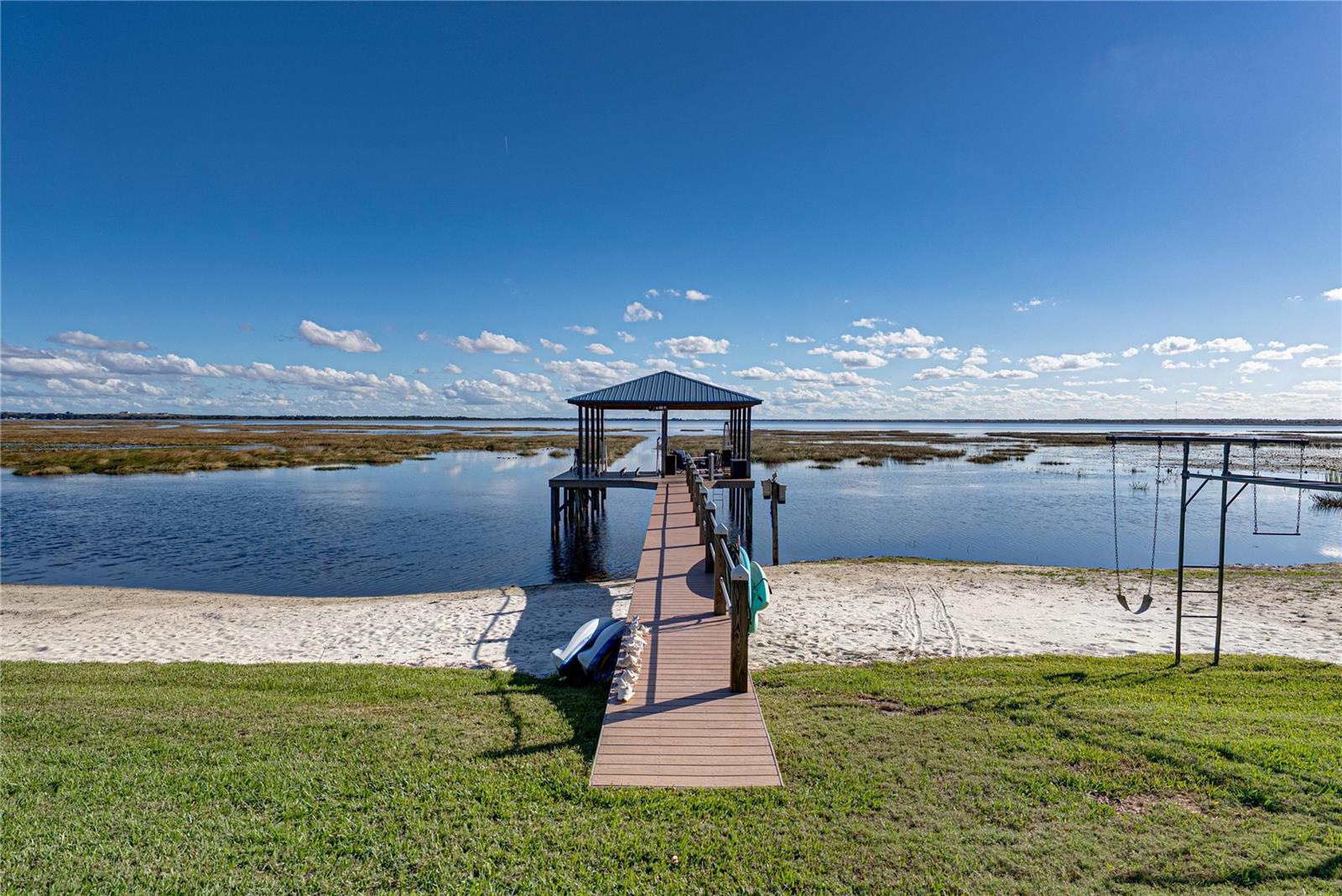 CROOKED LAKE PARK TR 03 - Residential