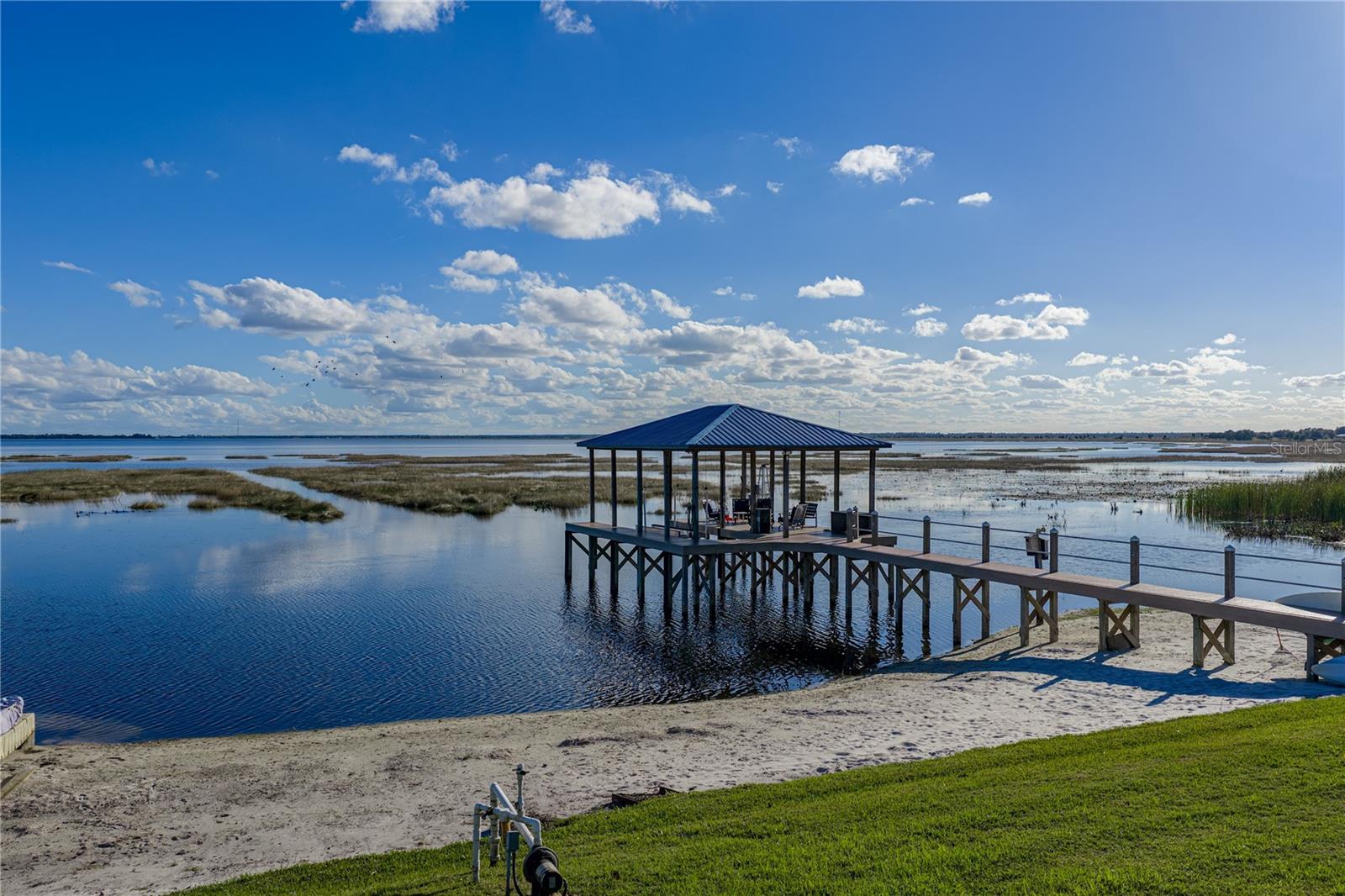 CROOKED LAKE PARK TR 03 - Residential