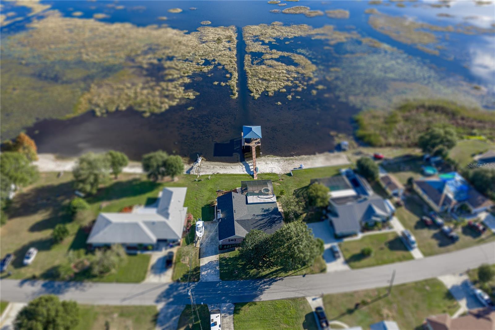 CROOKED LAKE PARK TR 03 - Residential