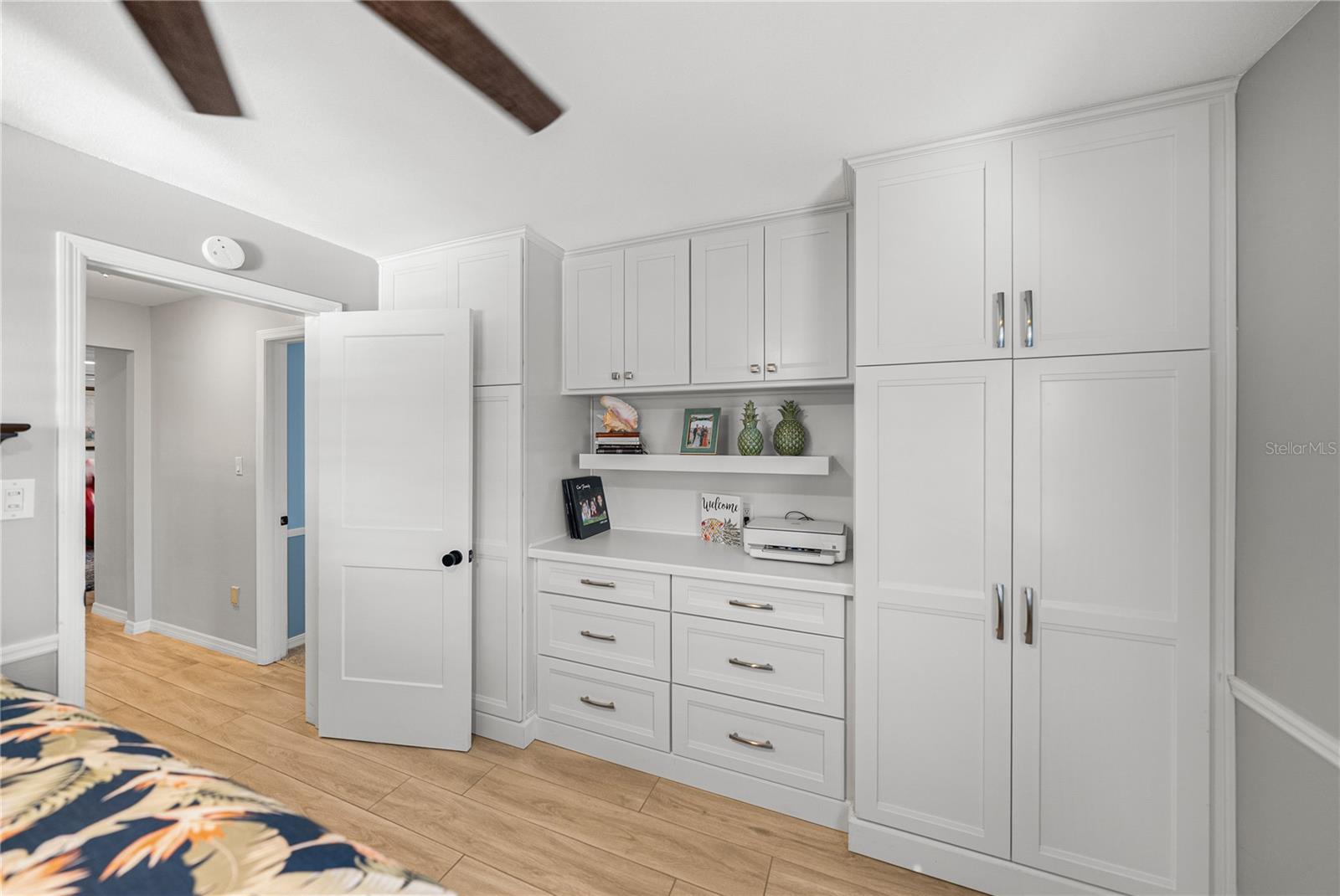 CROOKED LAKE PARK TR 03 - Residential