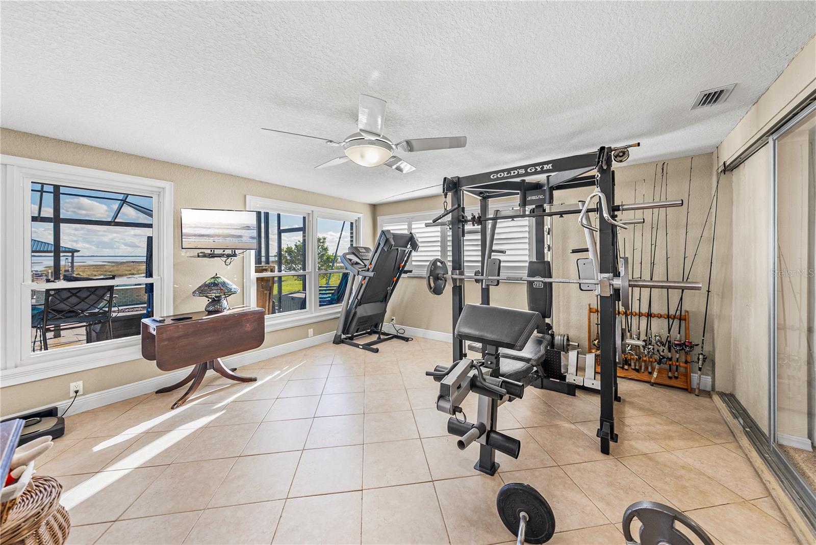 CROOKED LAKE PARK TR 03 - Residential