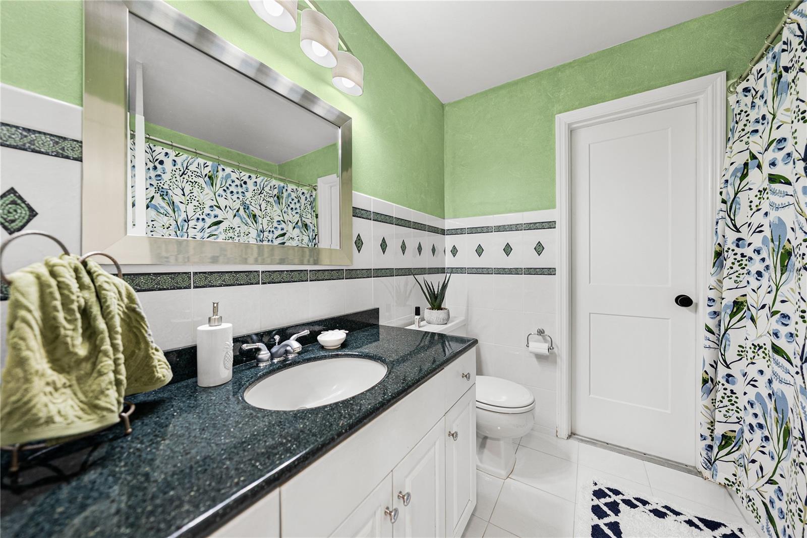 CROOKED LAKE PARK TR 03 - Residential