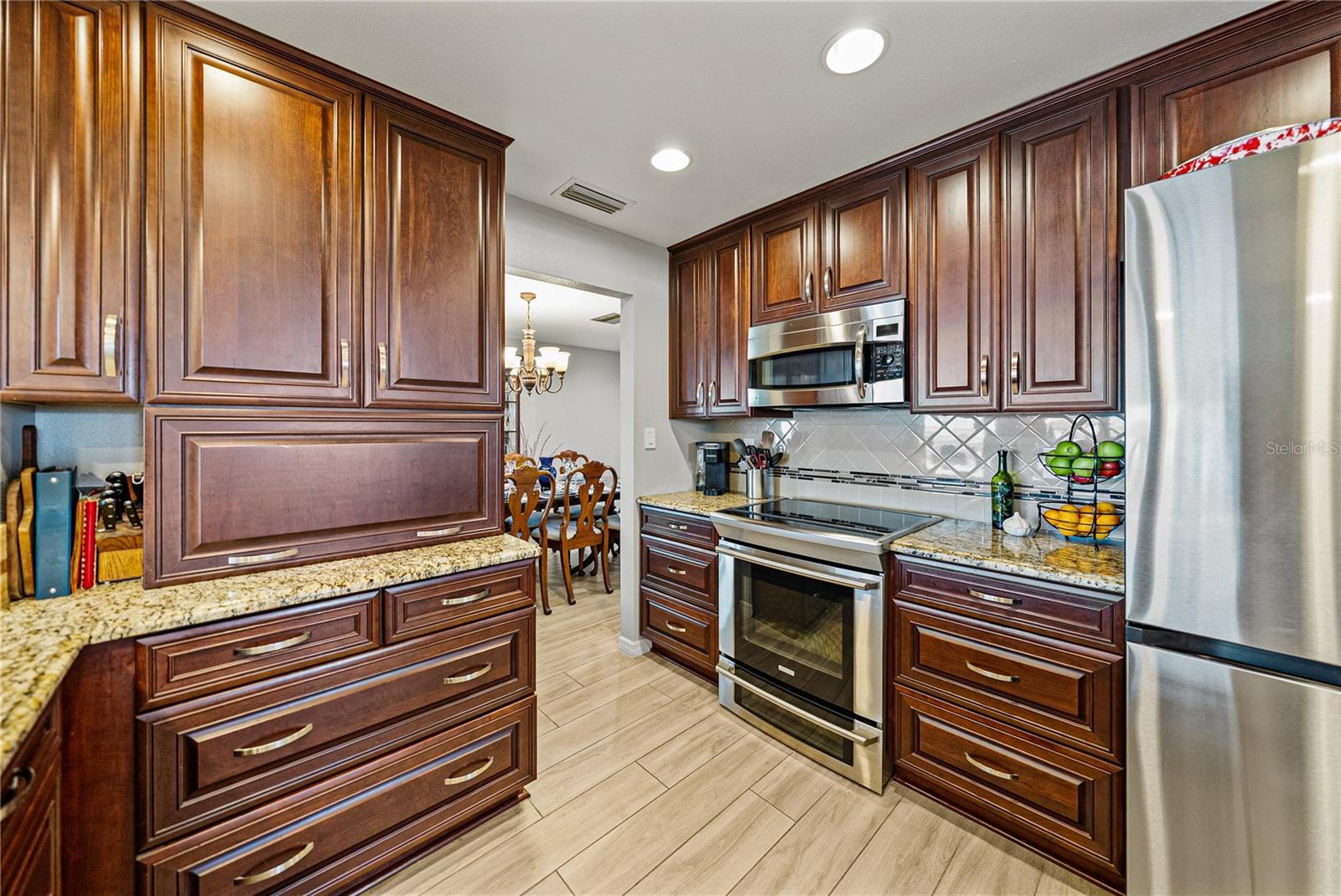 CROOKED LAKE PARK TR 03 - Residential