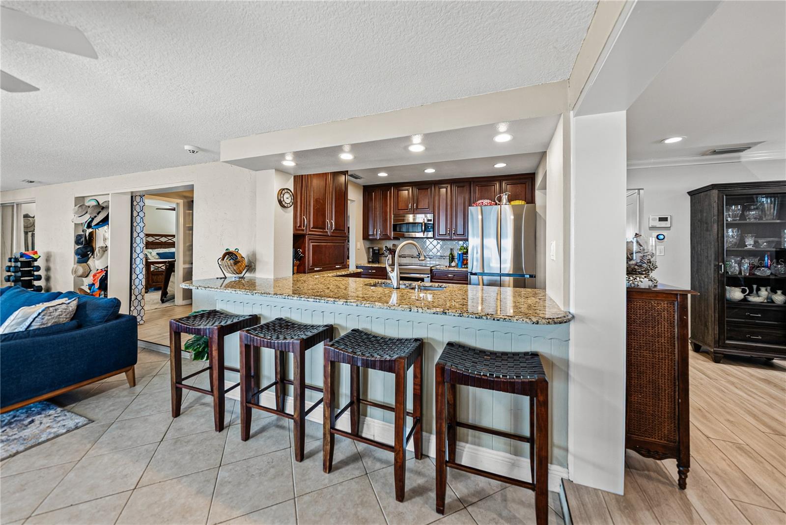 CROOKED LAKE PARK TR 03 - Residential