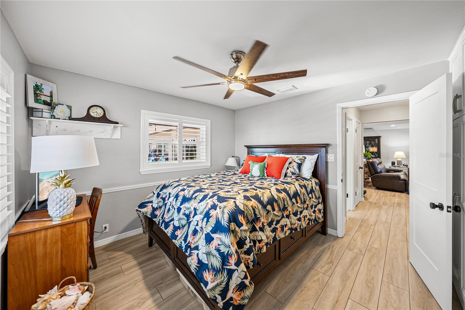 CROOKED LAKE PARK TR 03 - Residential