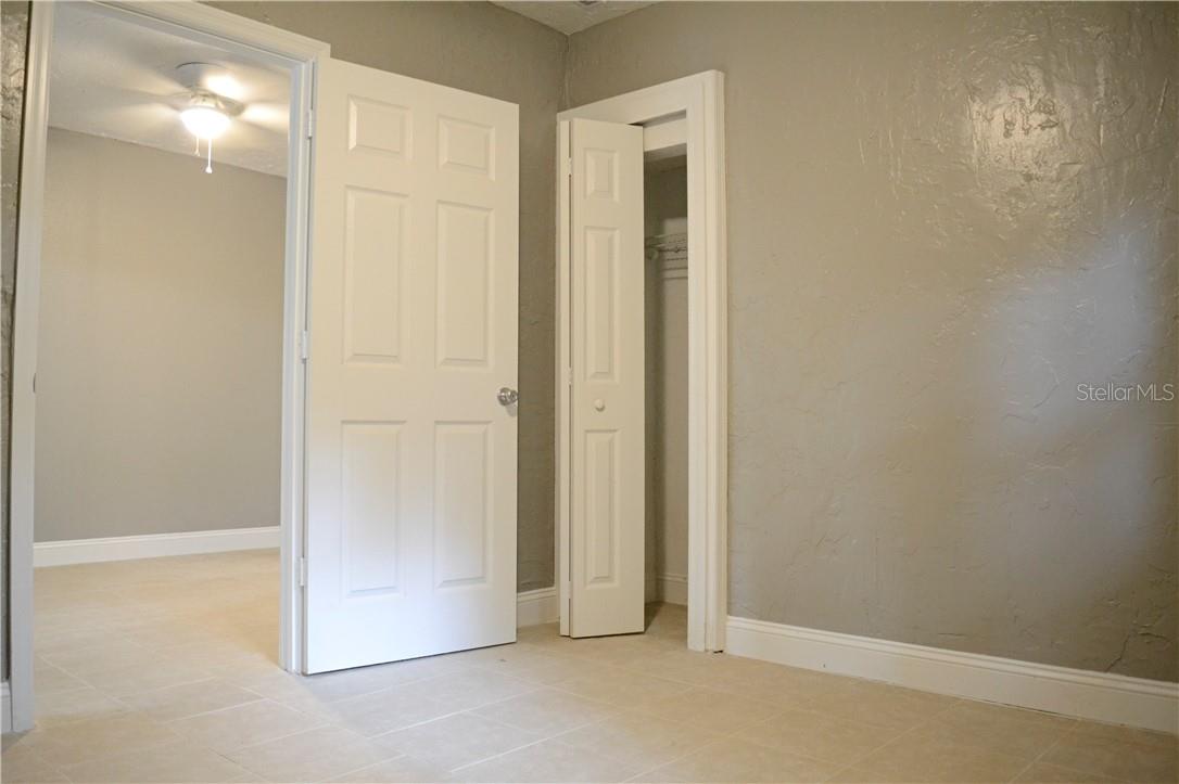 LOCKHARTS - Residential Lease