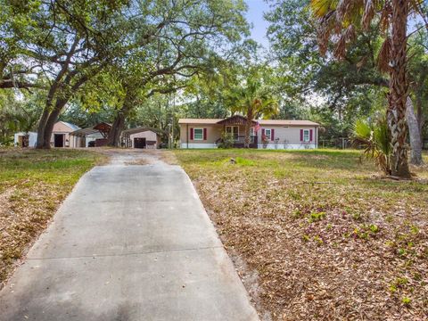 A home in MULBERRY