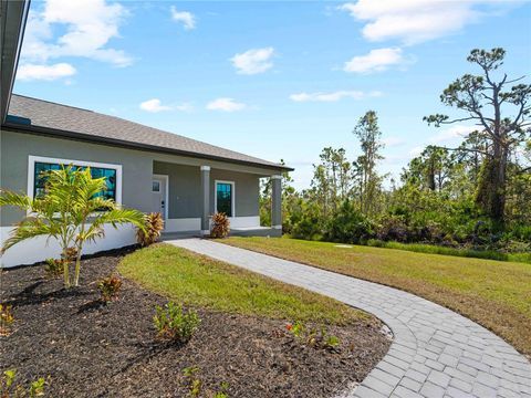 A home in PORT CHARLOTTE