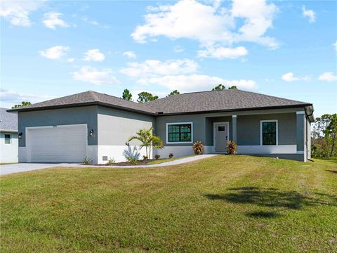 A home in PORT CHARLOTTE