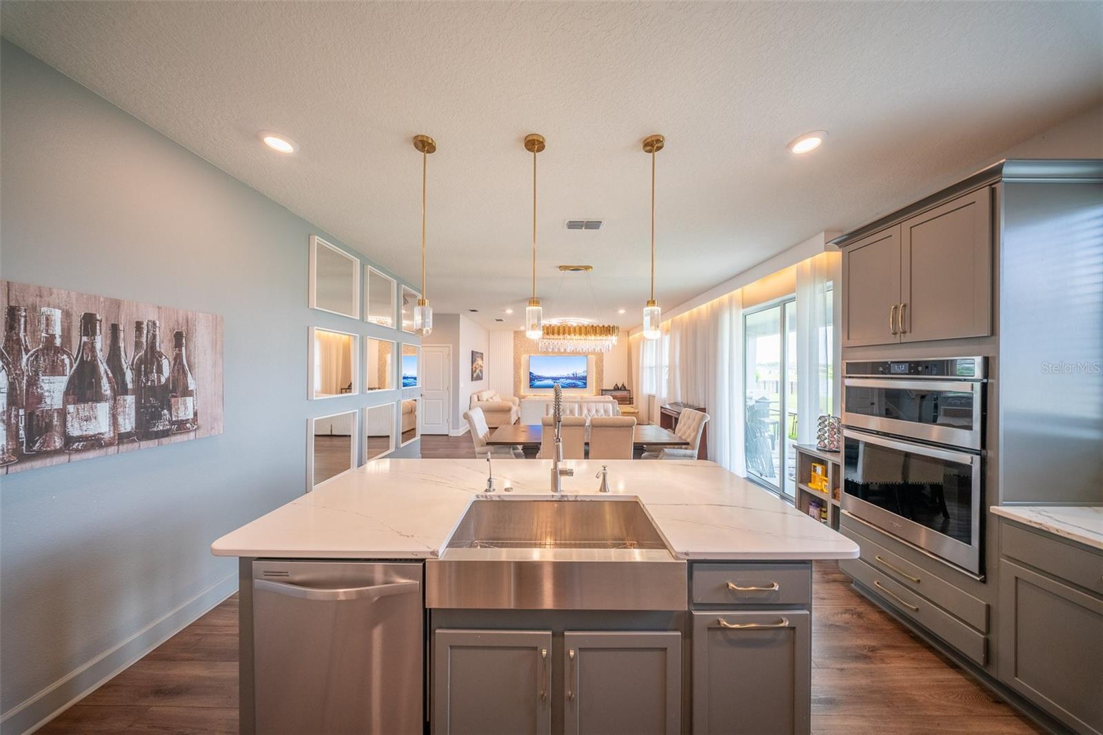1631 PONTIFF PLACE