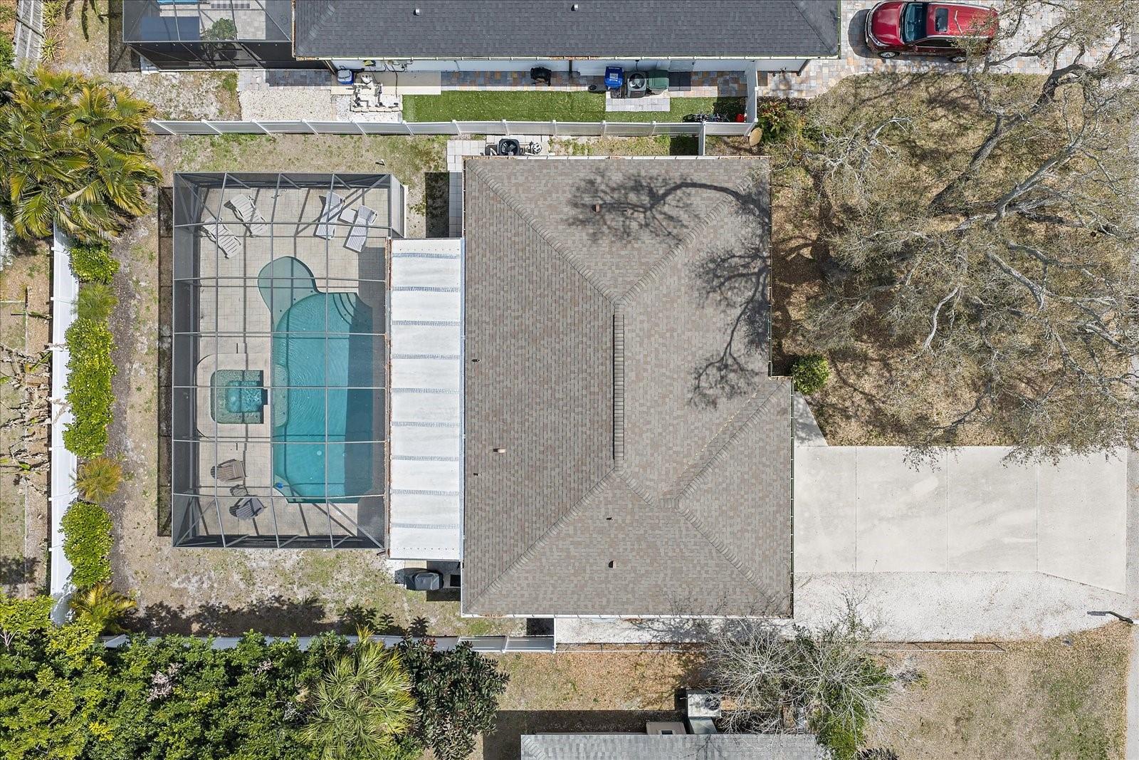 COLONIAL TERRACE - Residential