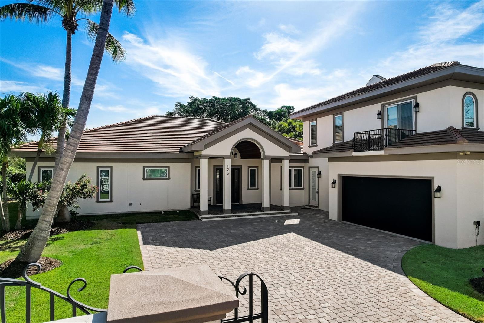 SAINT ARMANDS DIV JOHN RINGLING ESTATES - Residential