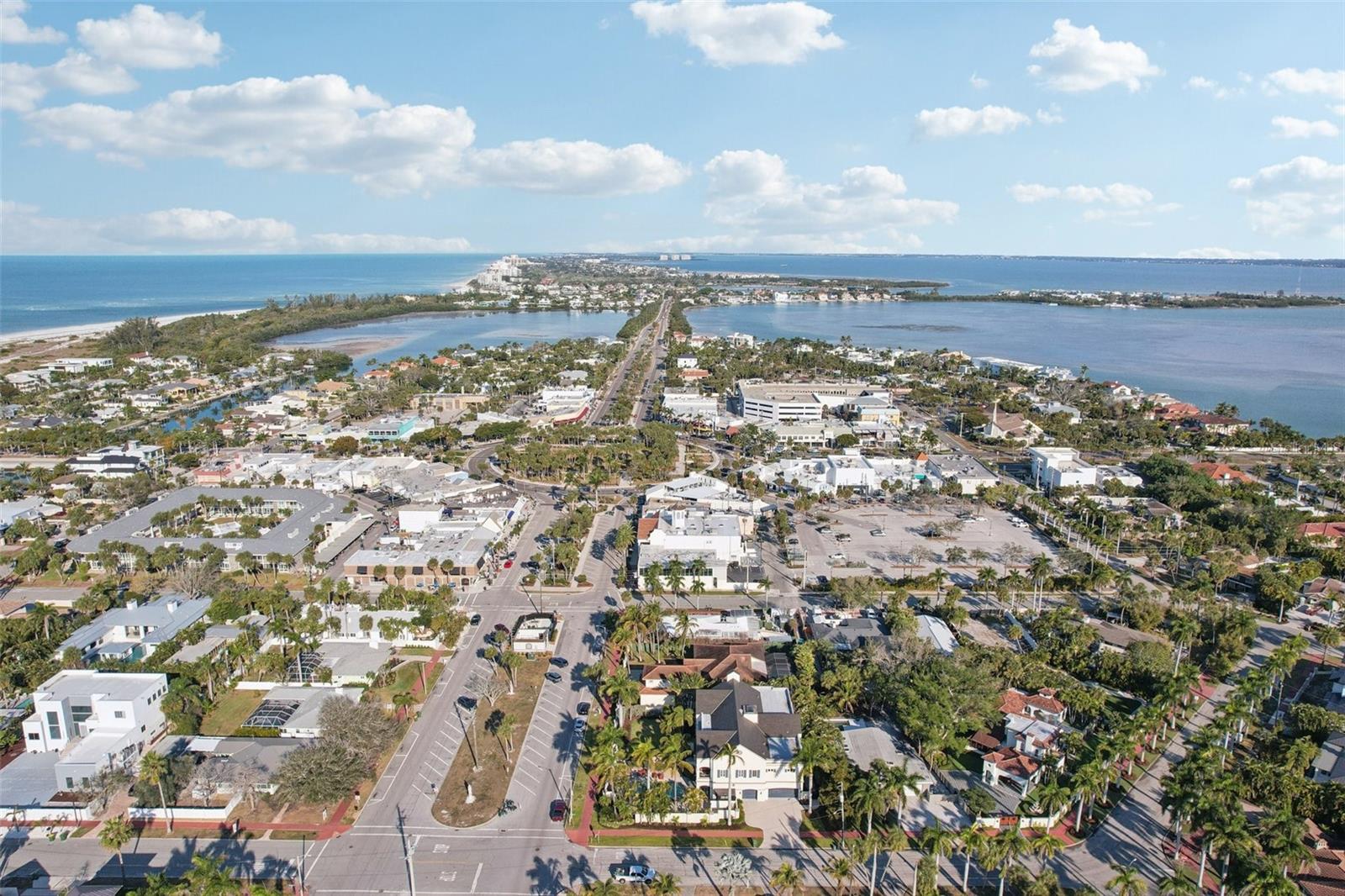 SAINT ARMANDS DIV JOHN RINGLING ESTATES - Residential