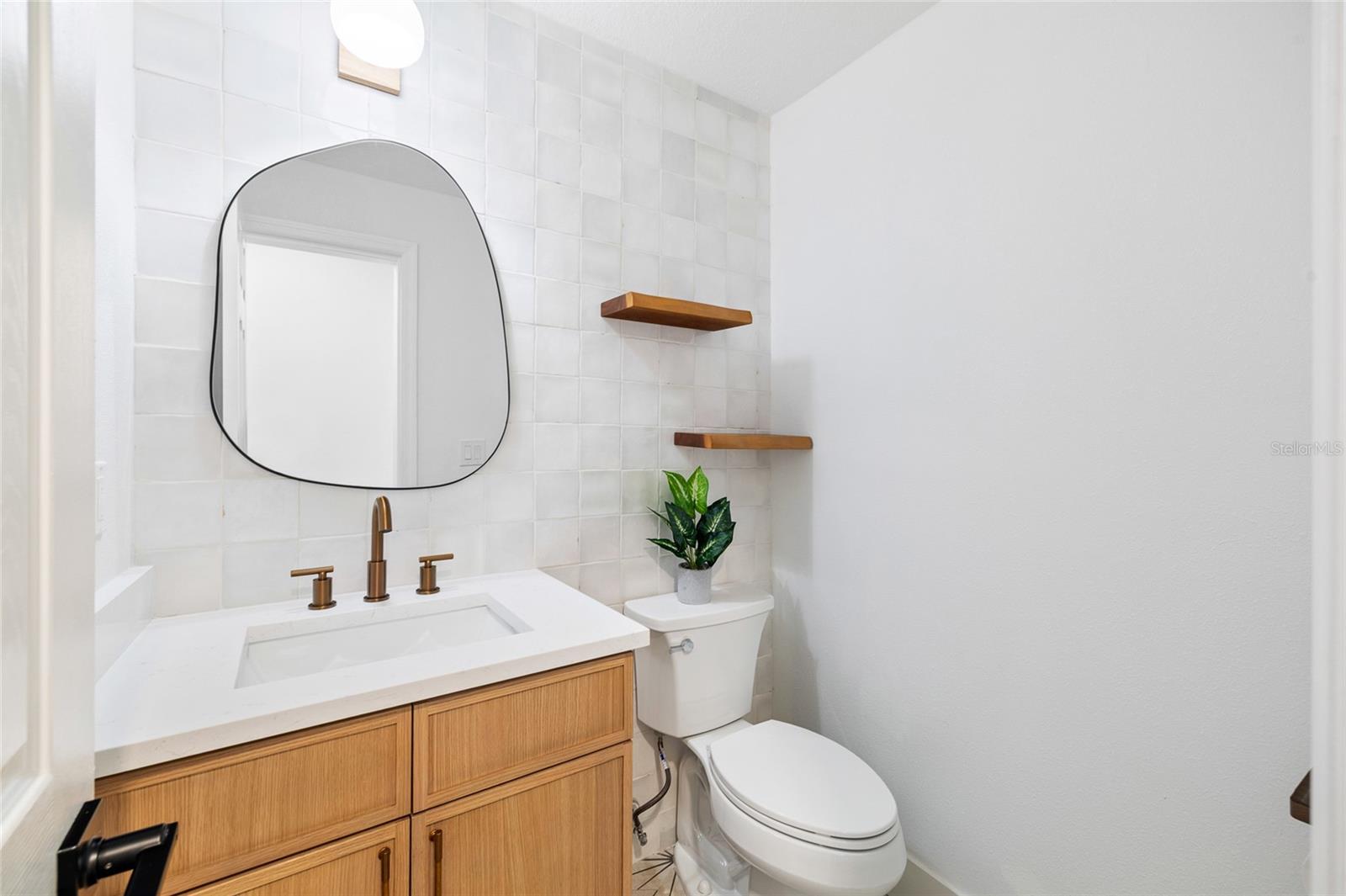 CARROLLWOOD VILLAGE SEC 1 - Residential