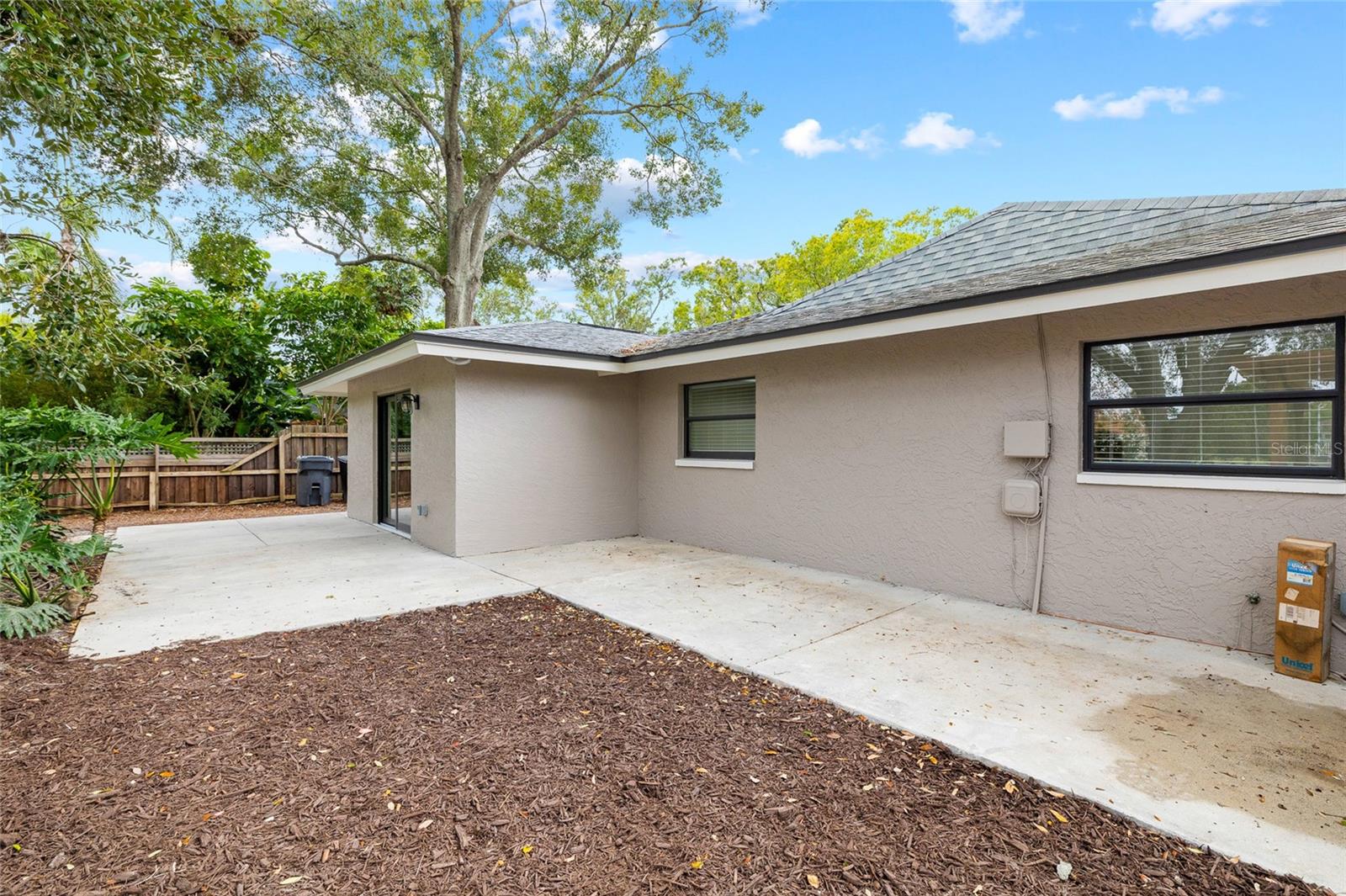 CARROLLWOOD VILLAGE SEC 1 - Residential