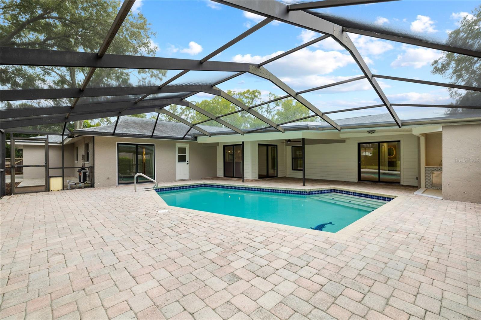 CARROLLWOOD VILLAGE SEC 1 - Residential