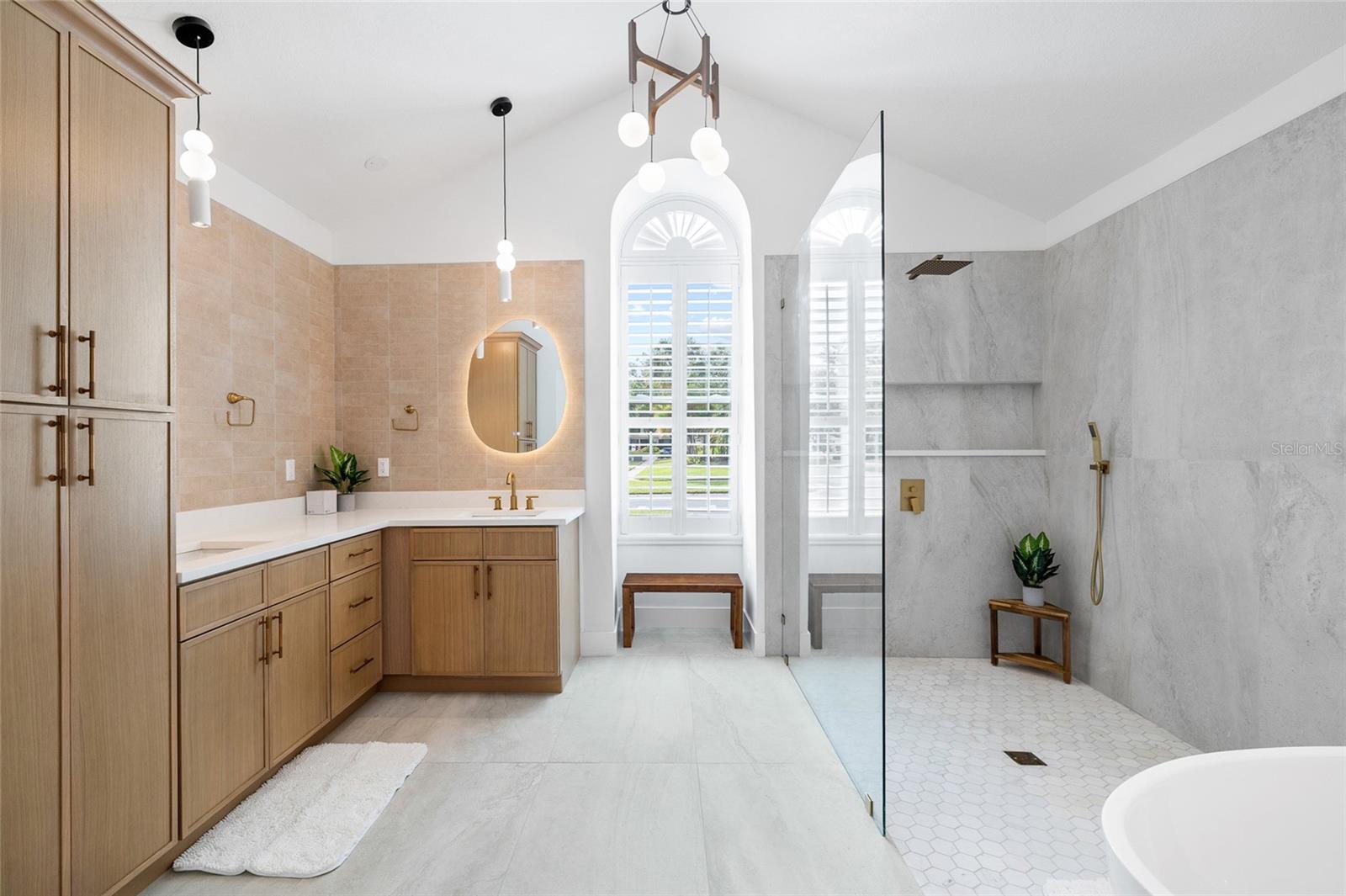 CARROLLWOOD VILLAGE SEC 1 - Residential