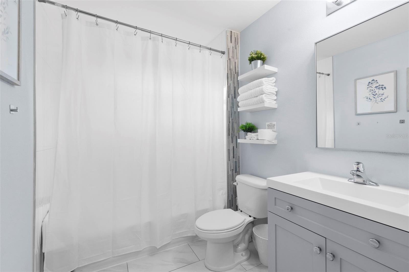 GRANT PARK ADD BLK 31-3 - Residential Lease