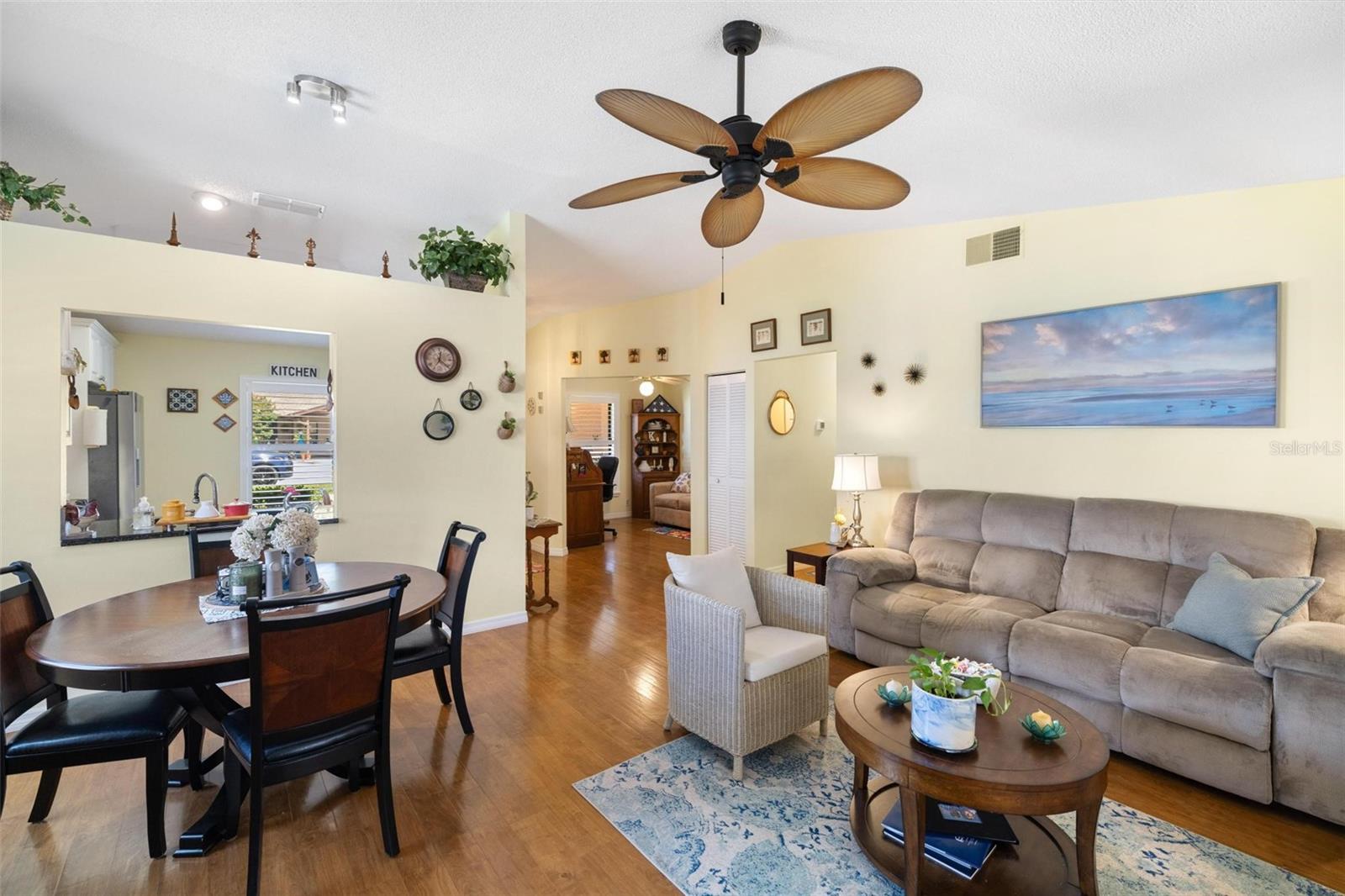 CURRY COVE - Residential