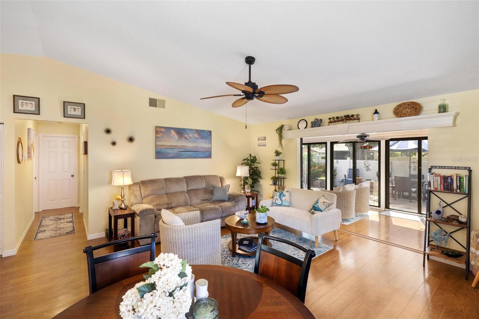 CURRY COVE - Residential